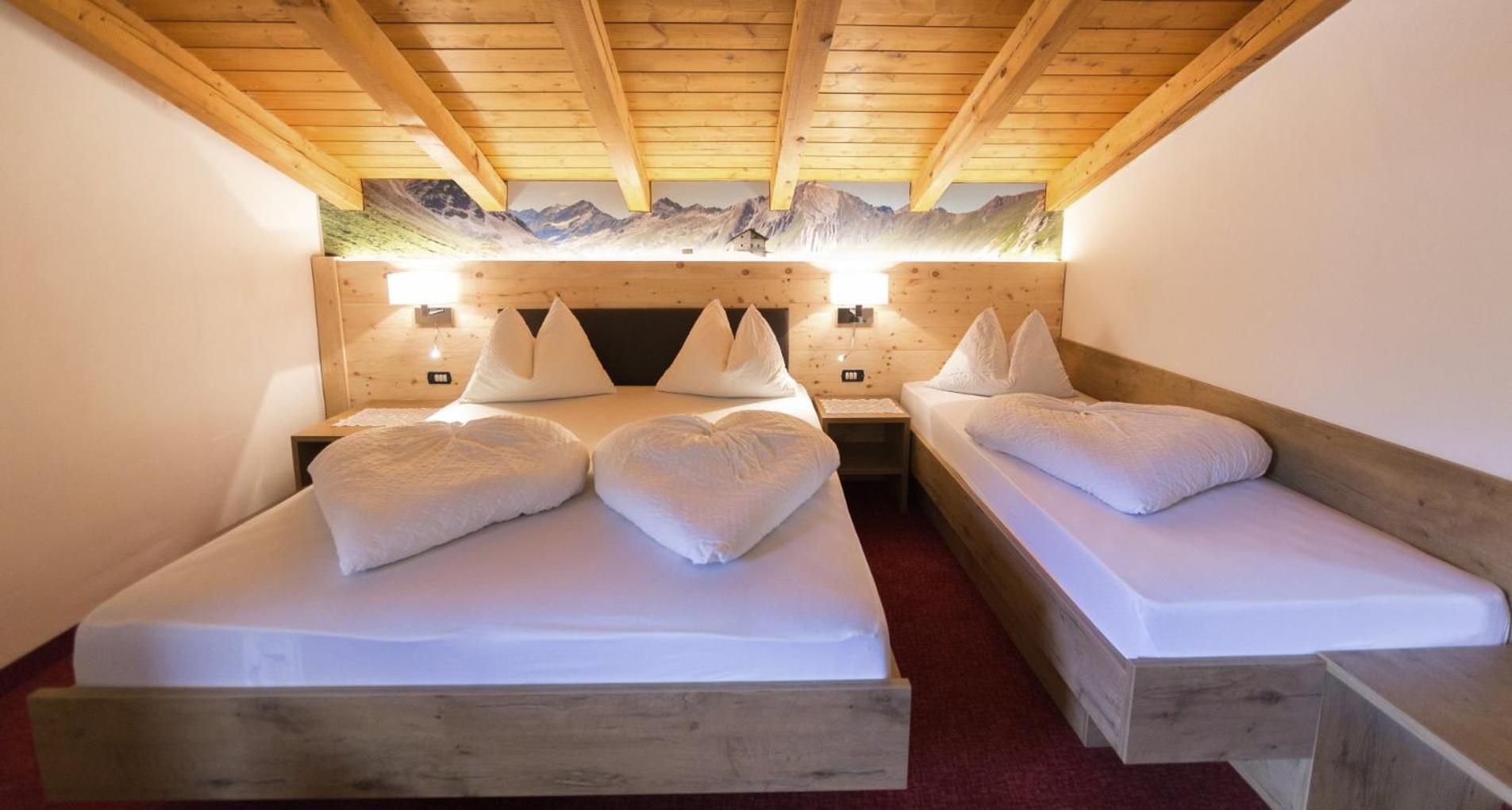 Triple Room - Photo 3
