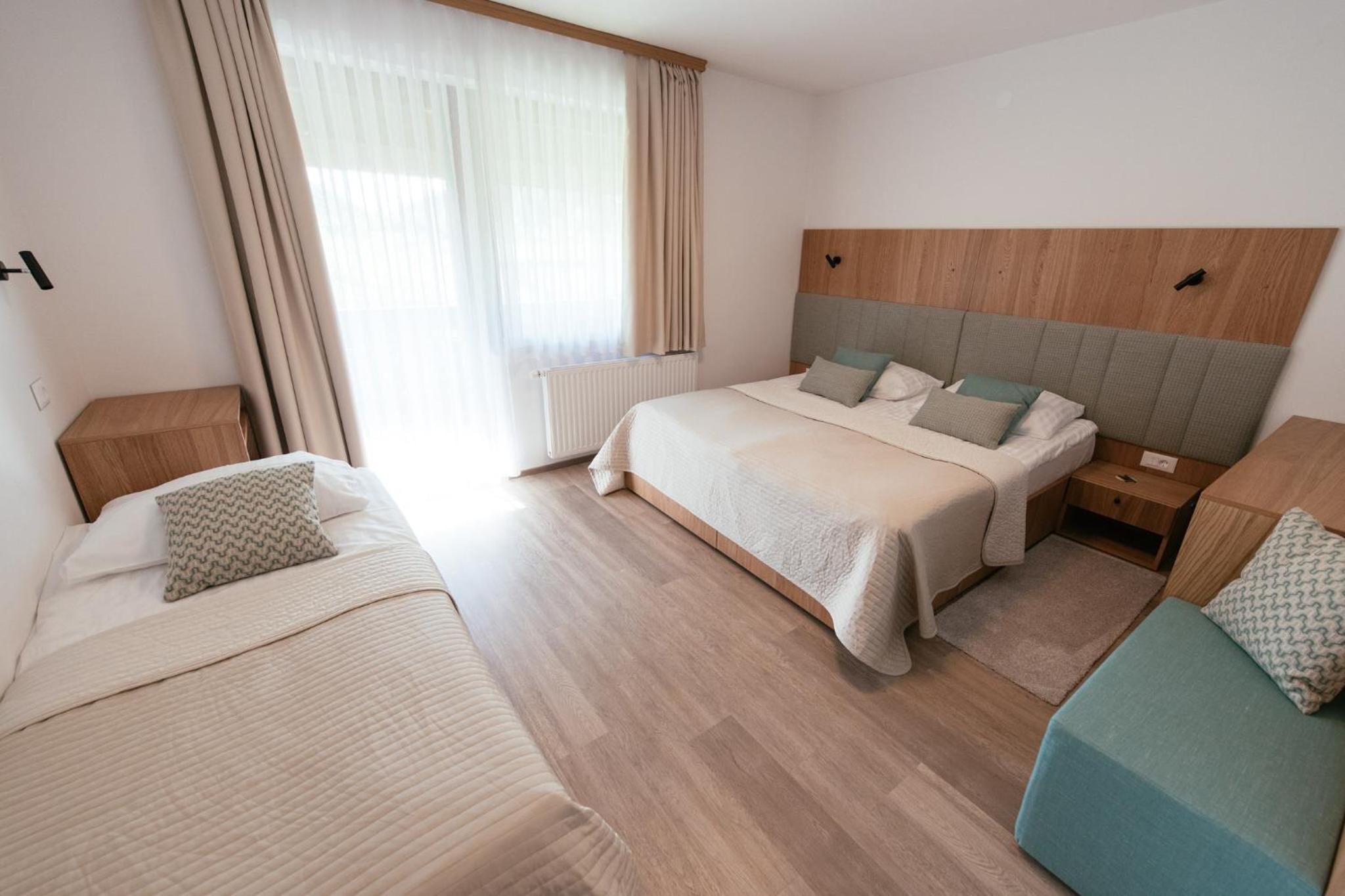 Triple Room with Balcony - Photo 1