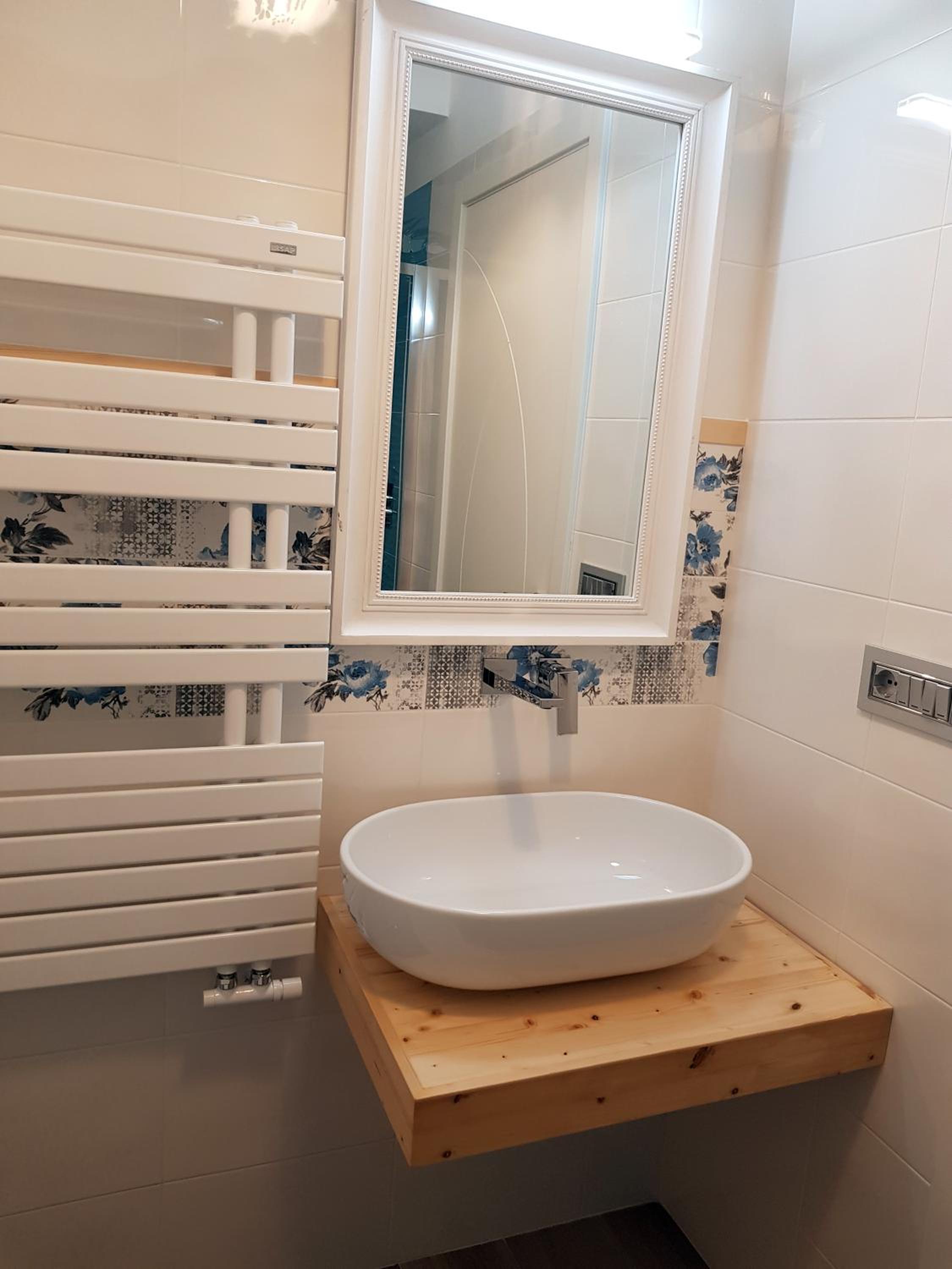 Deluxe Double Room with Sea View - Photo 3
