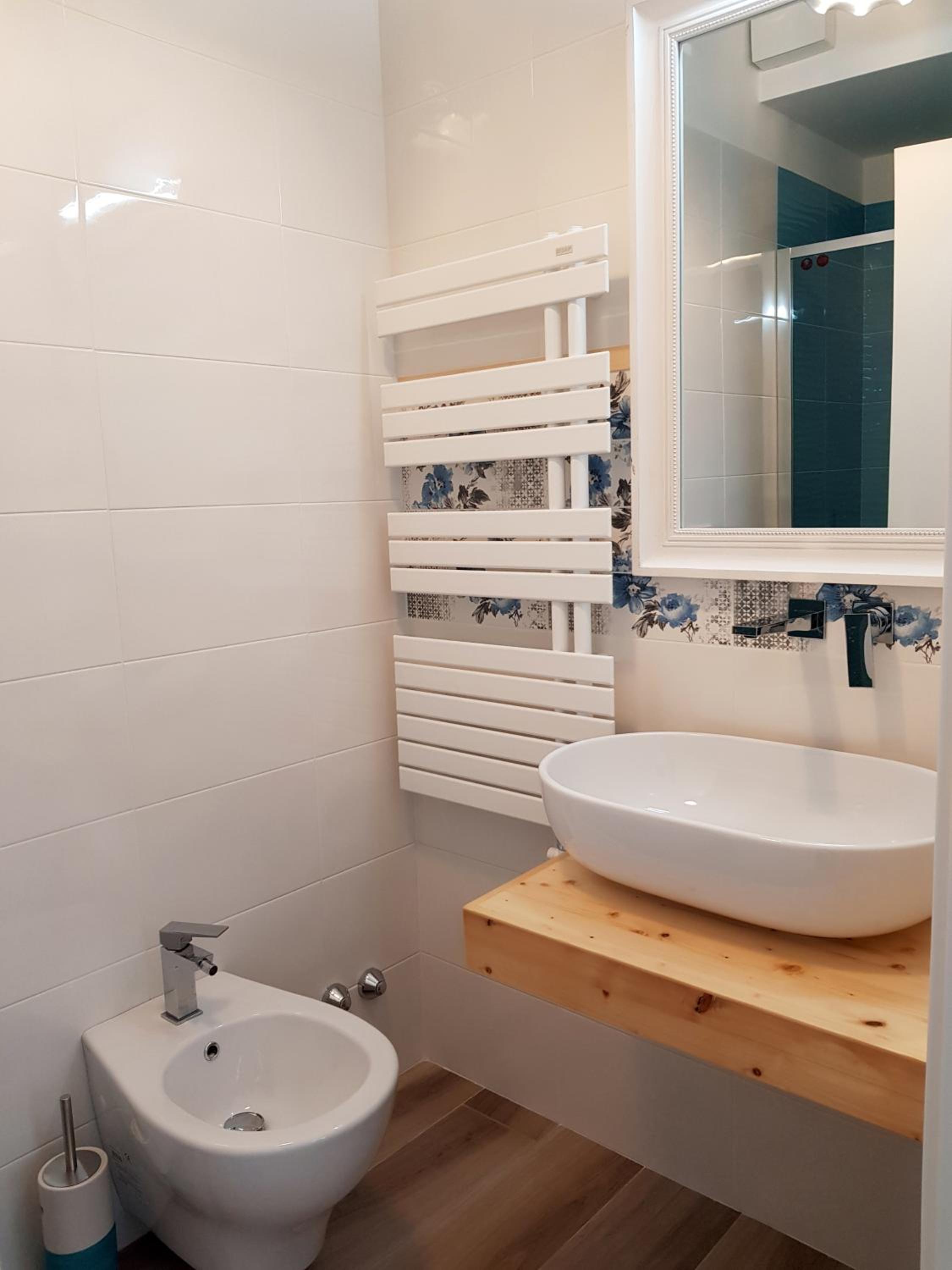 Deluxe Double Room with Sea View - Photo 23