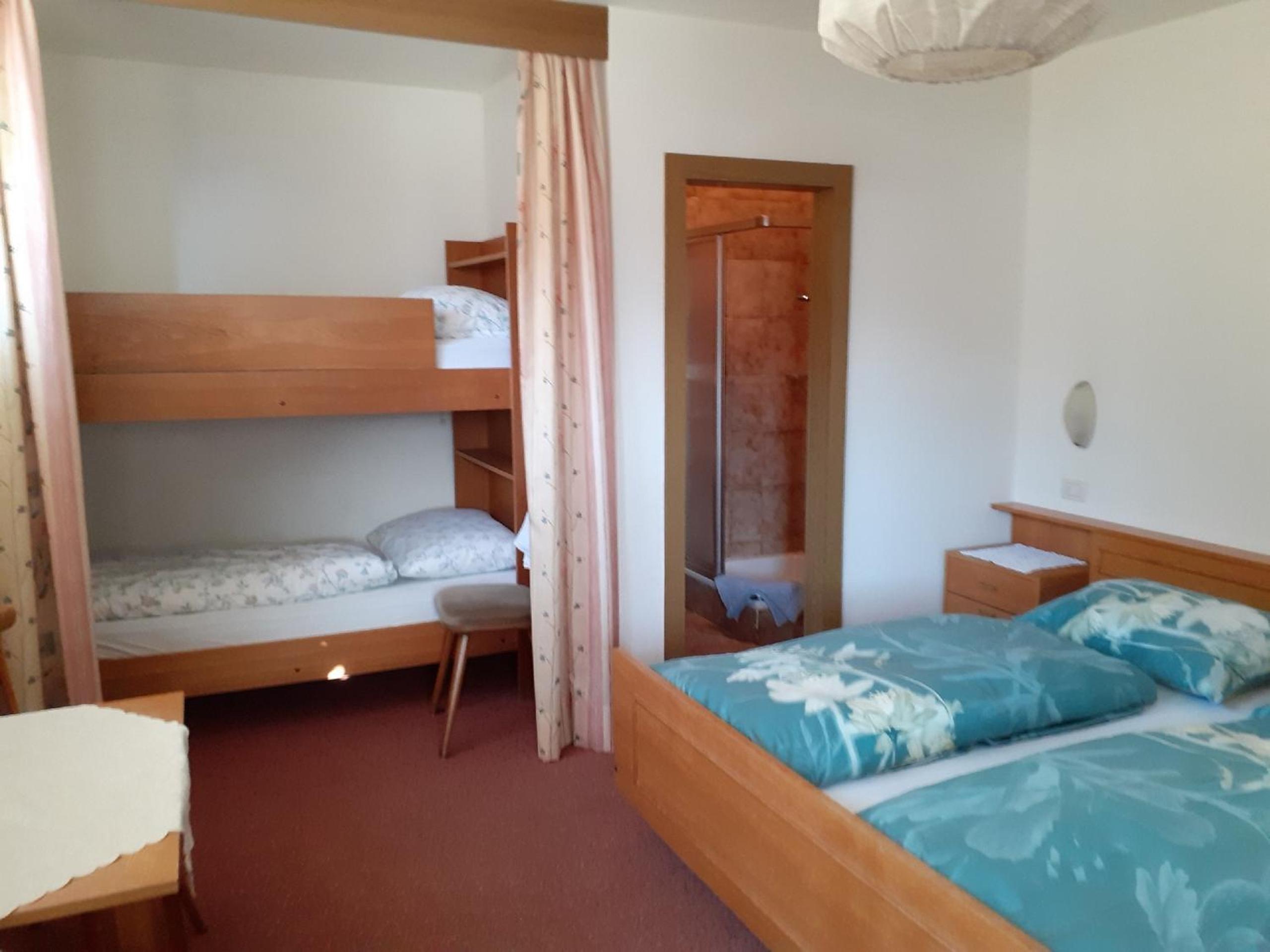Large One-Bedroom Apartment