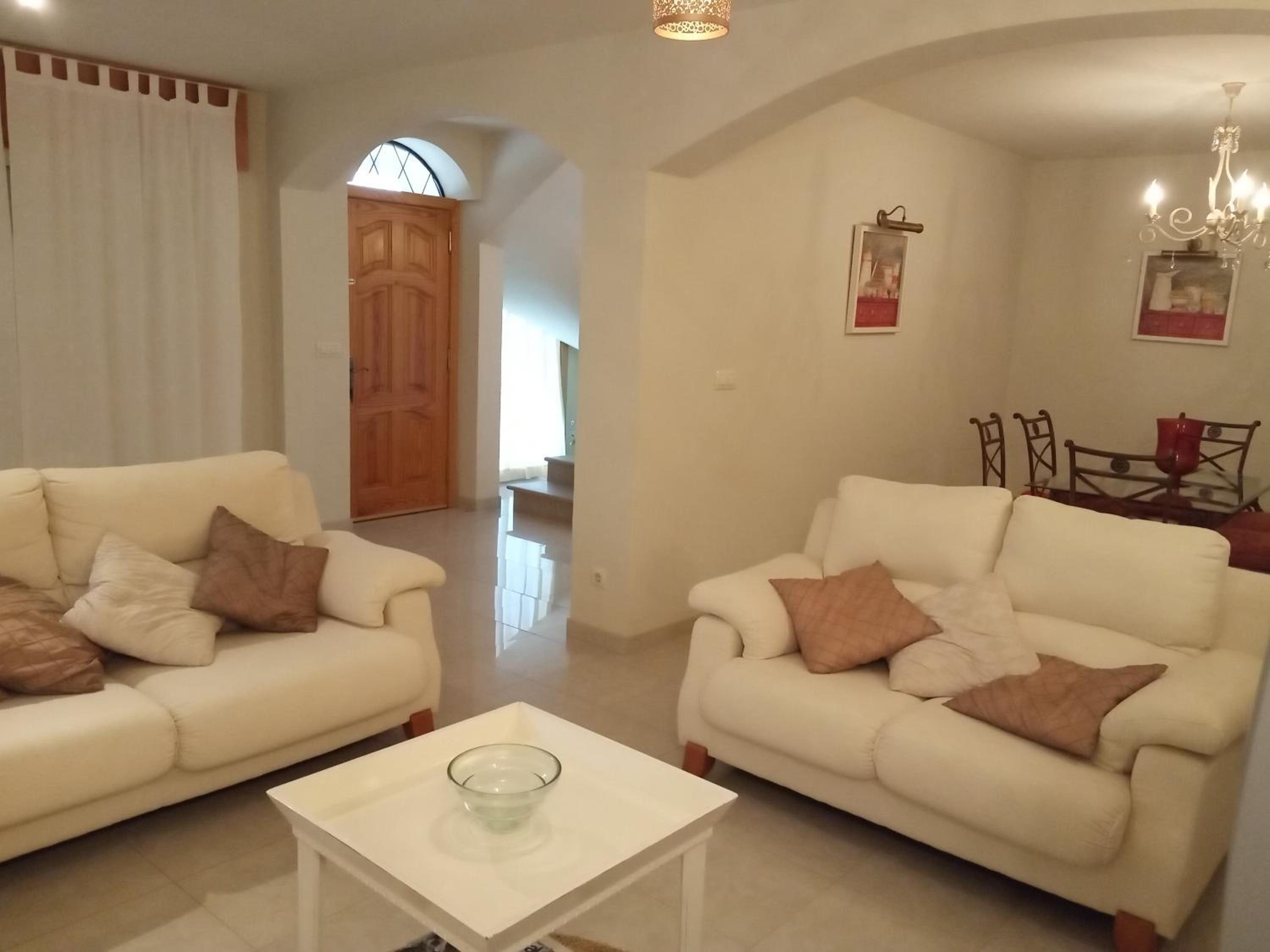 Casa de tres habitaciones