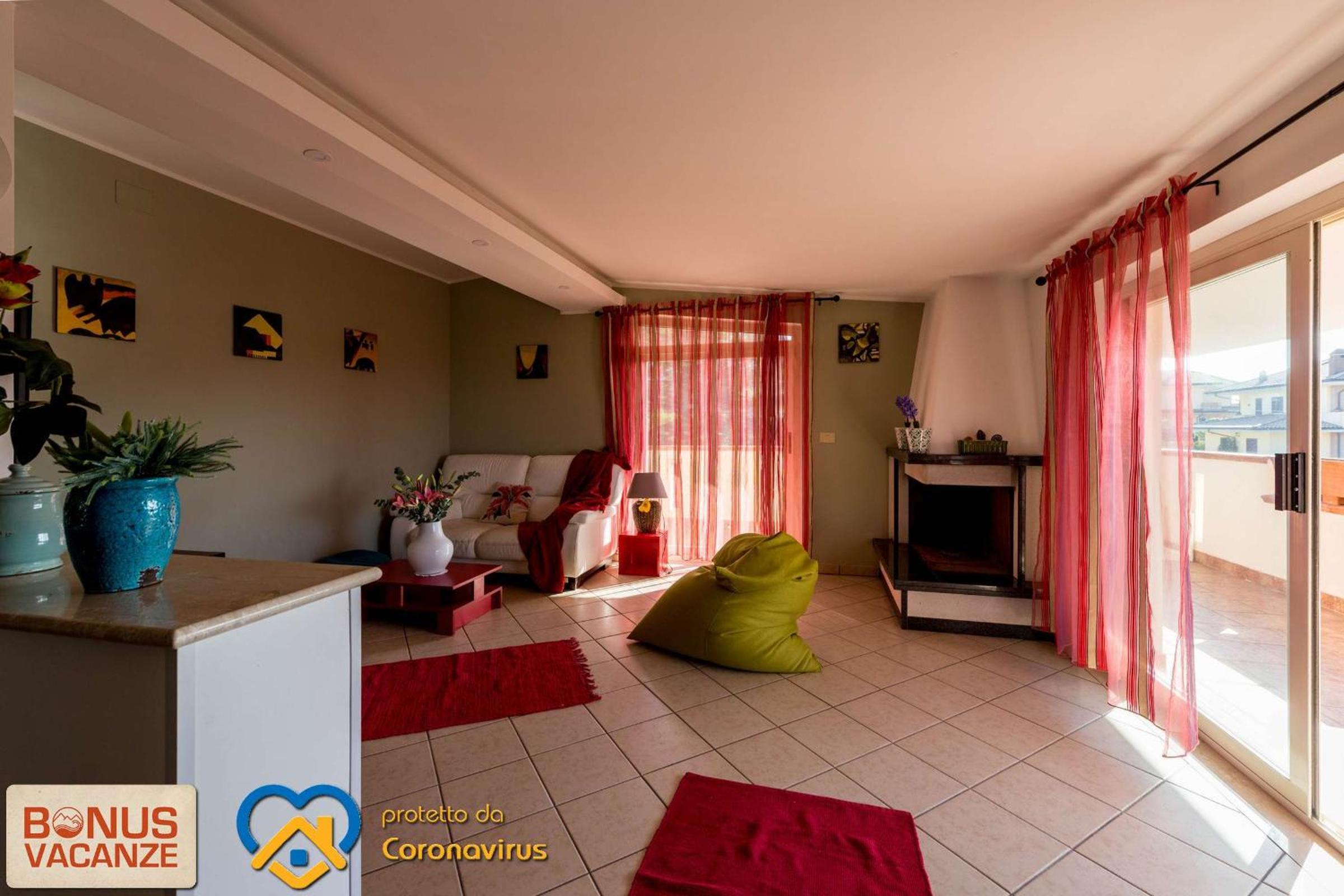 Two-Bedroom House photo 3