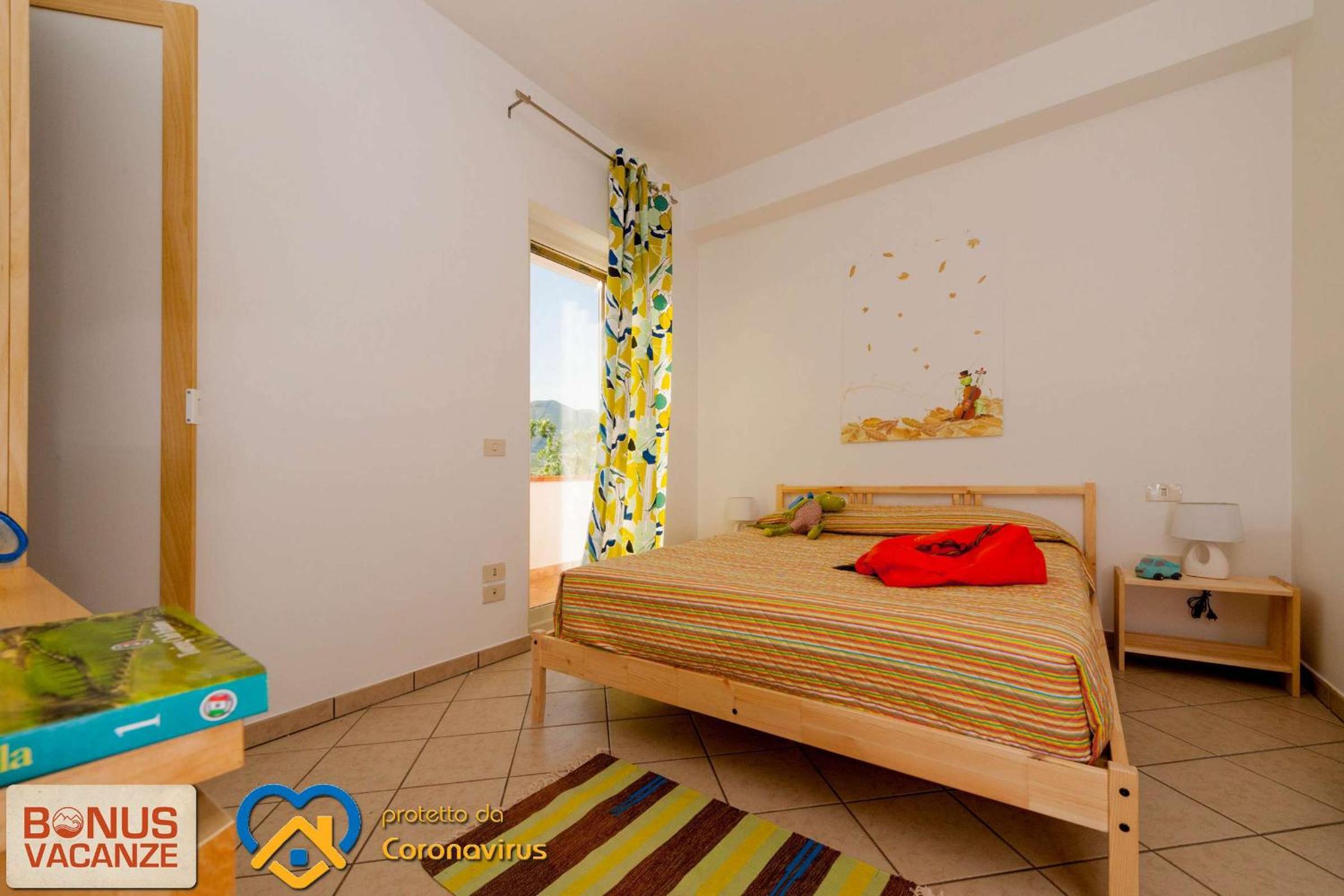 Four-Bedroom House photo 3