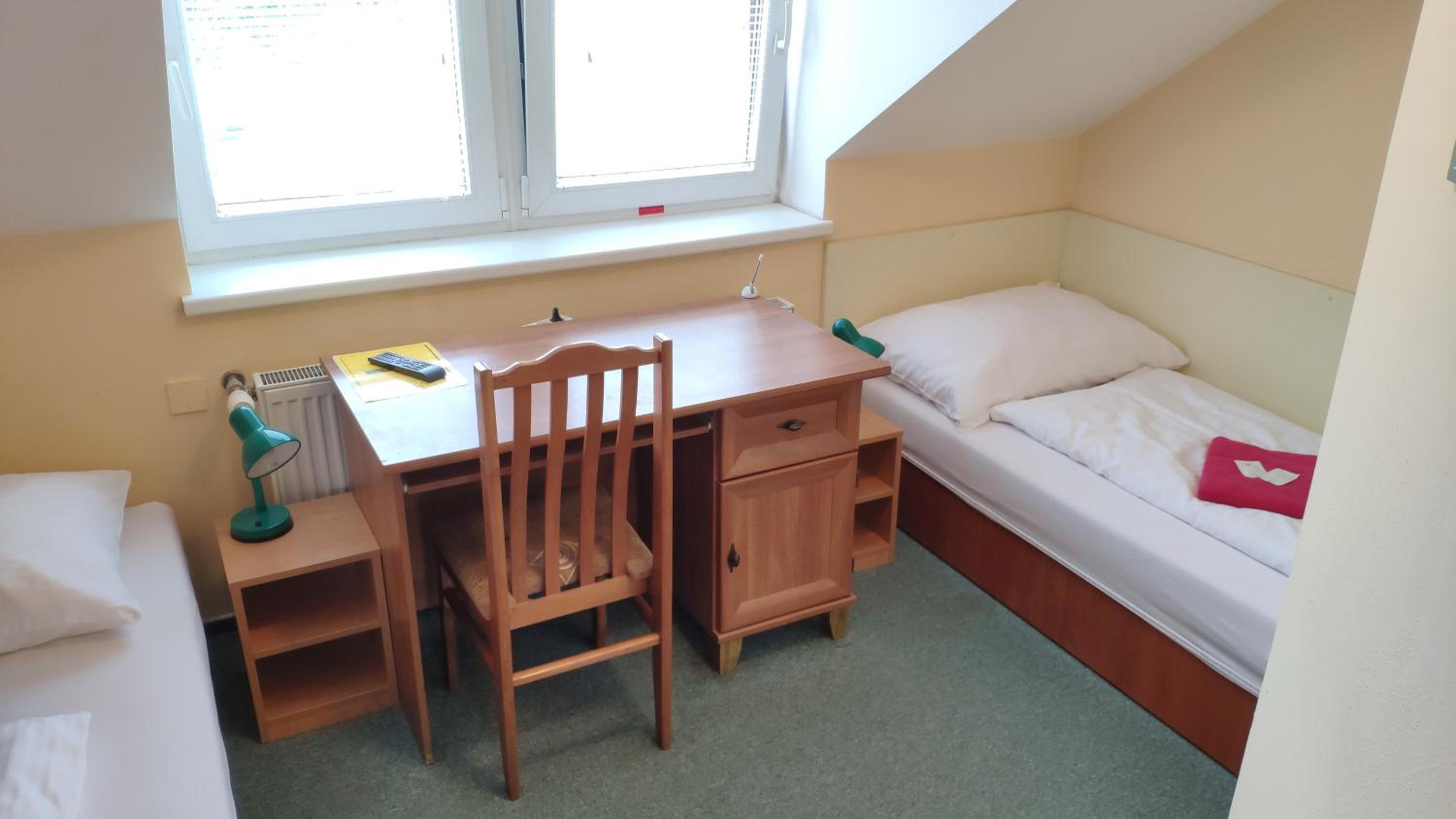 Triple Room with Private Bathroom photo 2