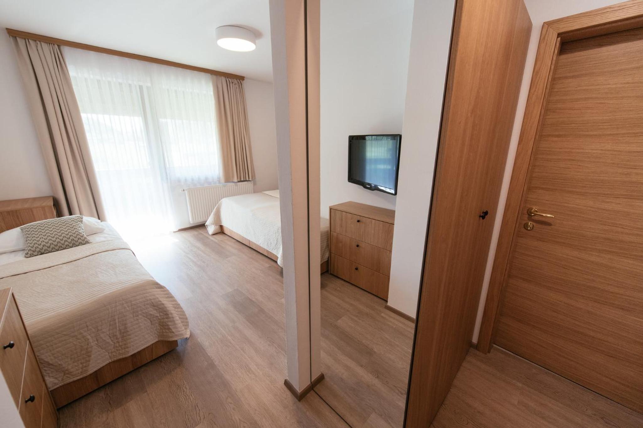 Triple Room with Balcony - Photo 4