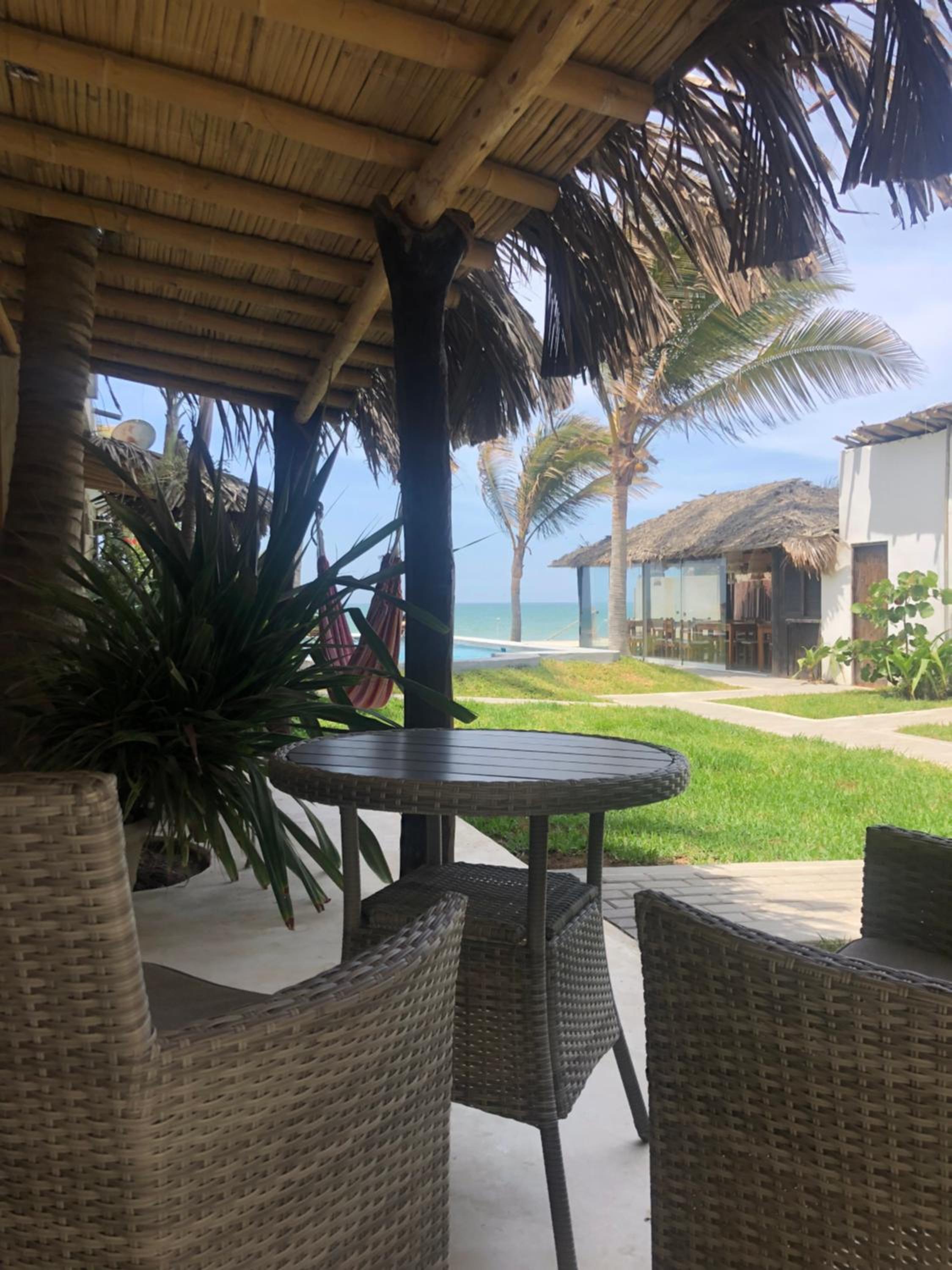 Double or Twin Room with Partial Sea View photo 3