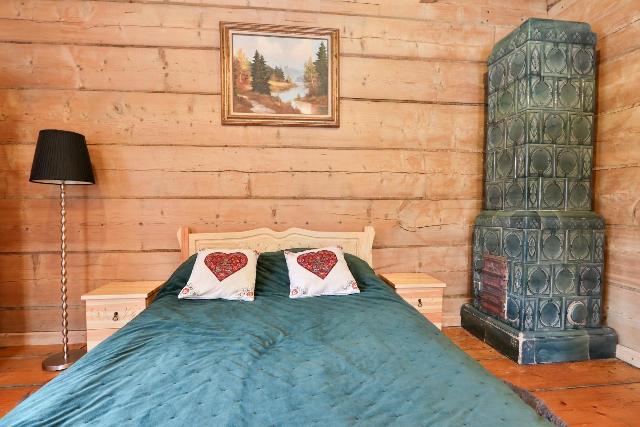 Apartment with Mountain View - Photo 4