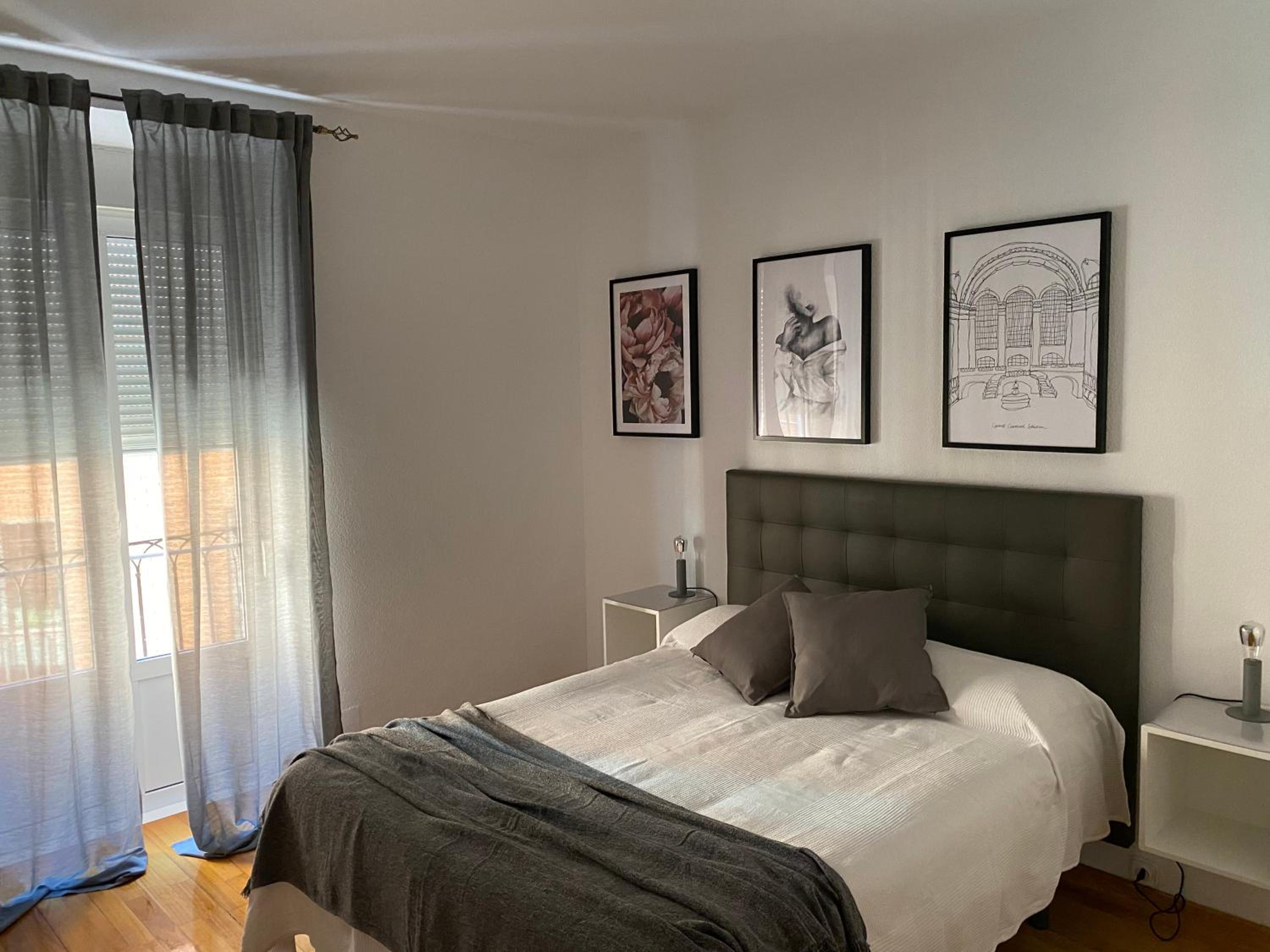 Two-Bedroom Apartment - Photo 1