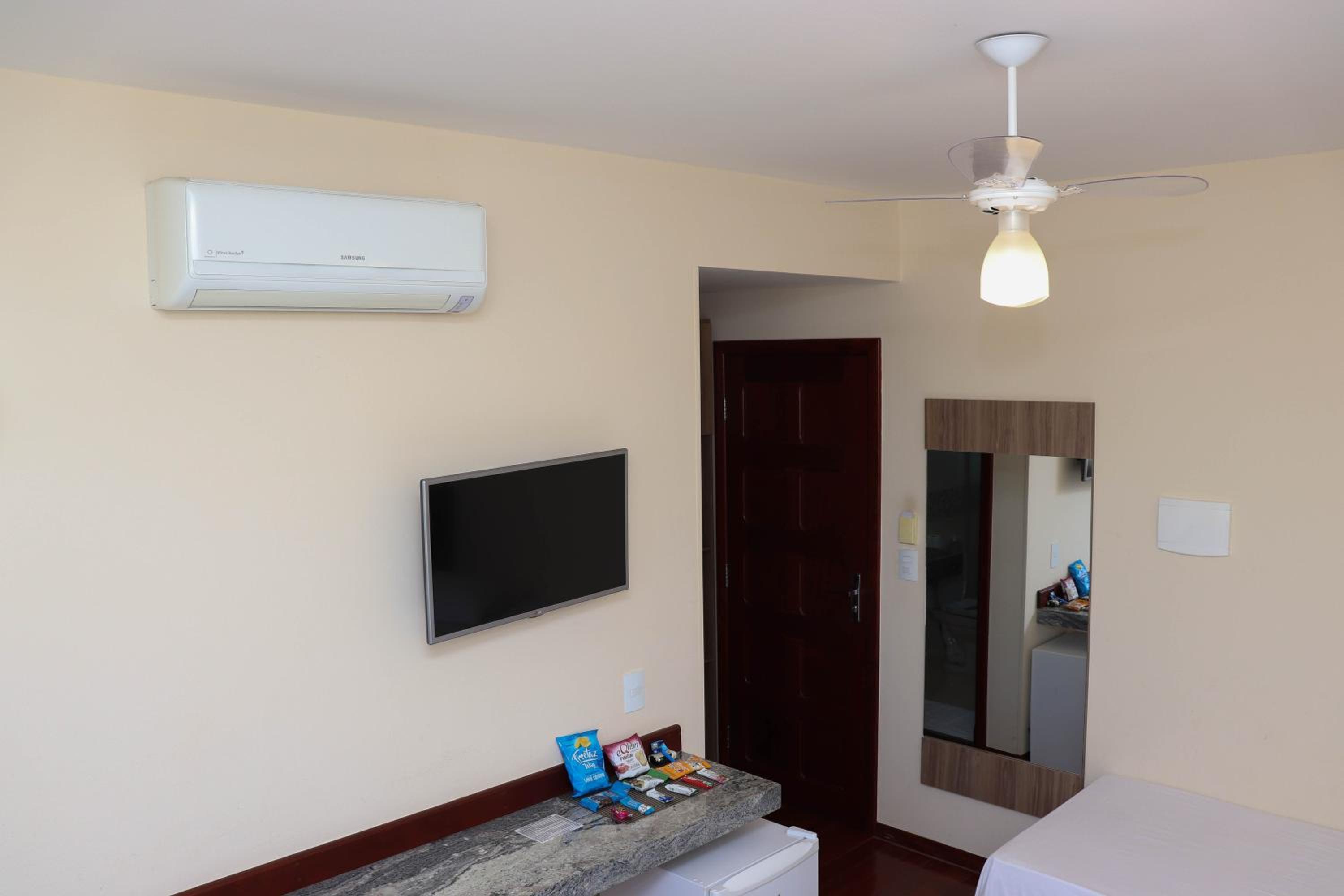 Deluxe Triple Room photo 2