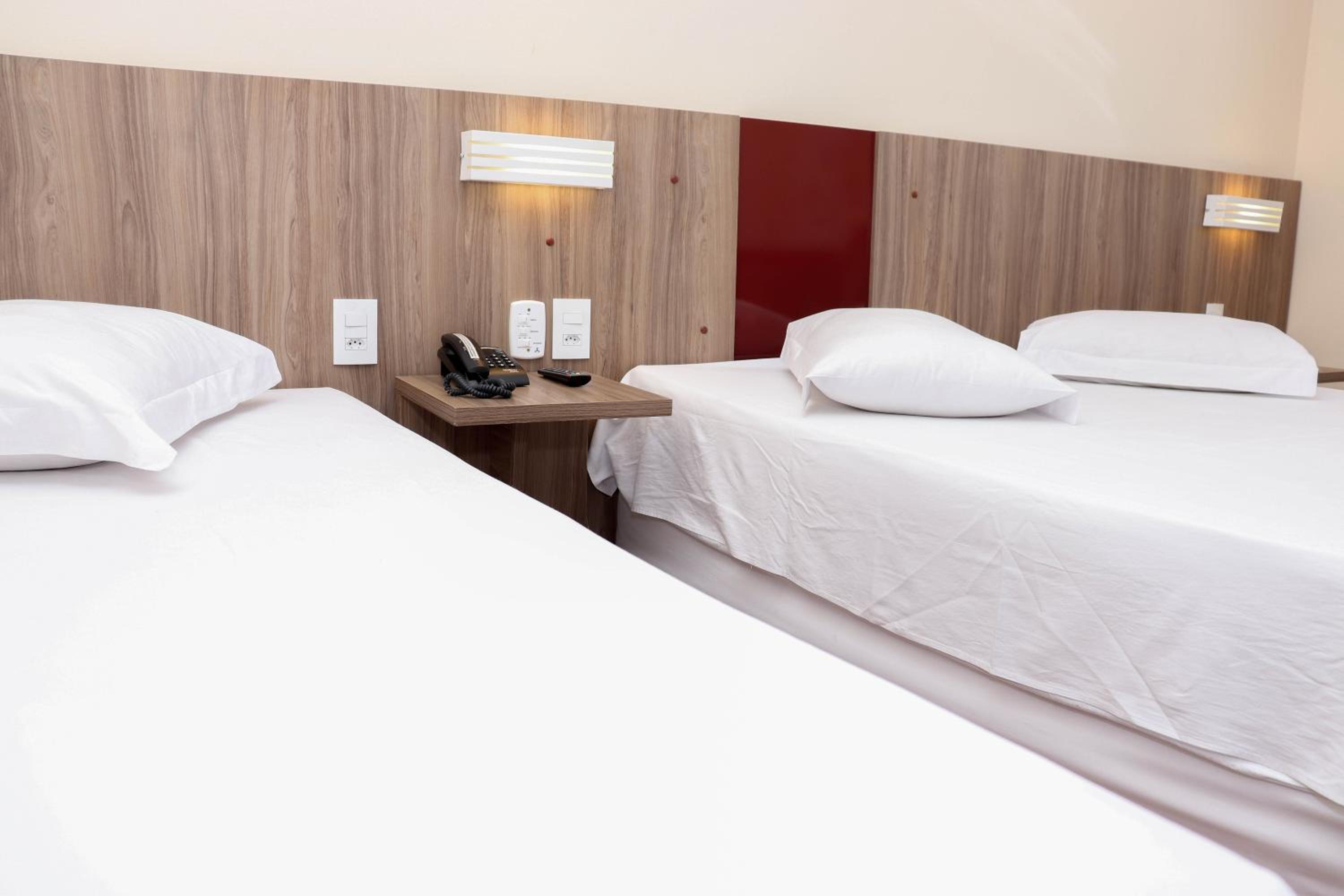 Deluxe Triple Room photo 2