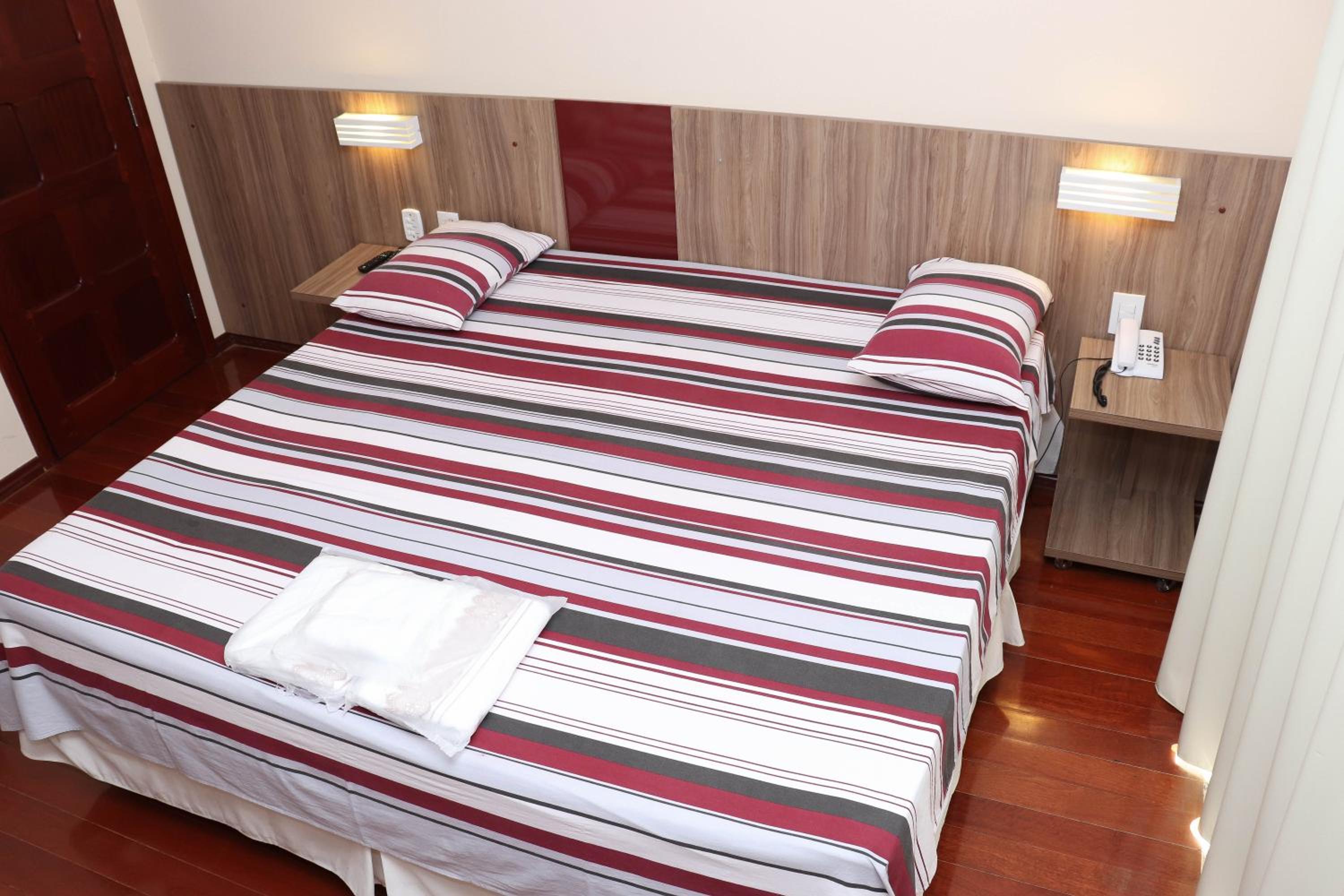 Deluxe Queen Room photo 1