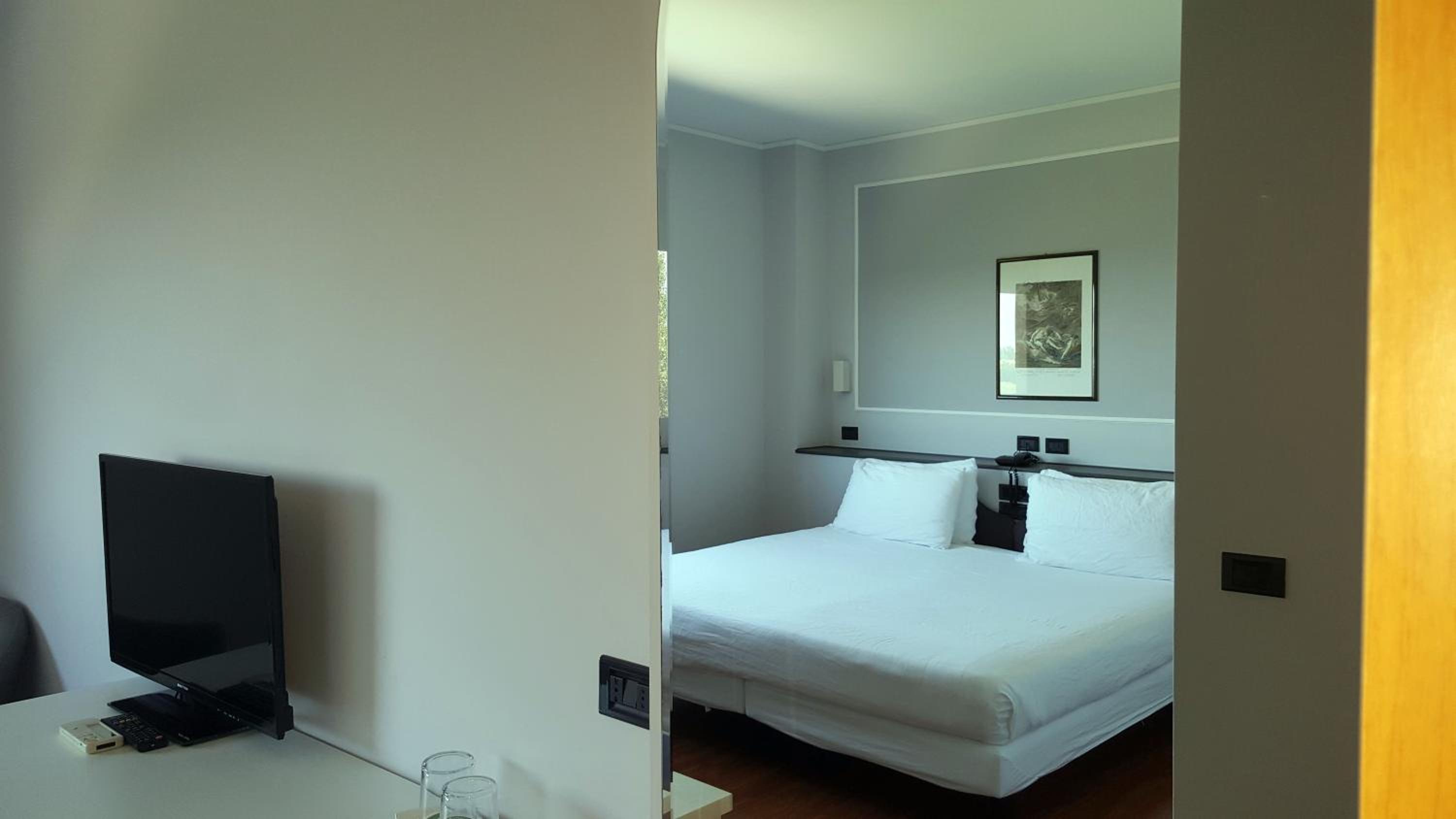 Comfort Double Room - Photo 1