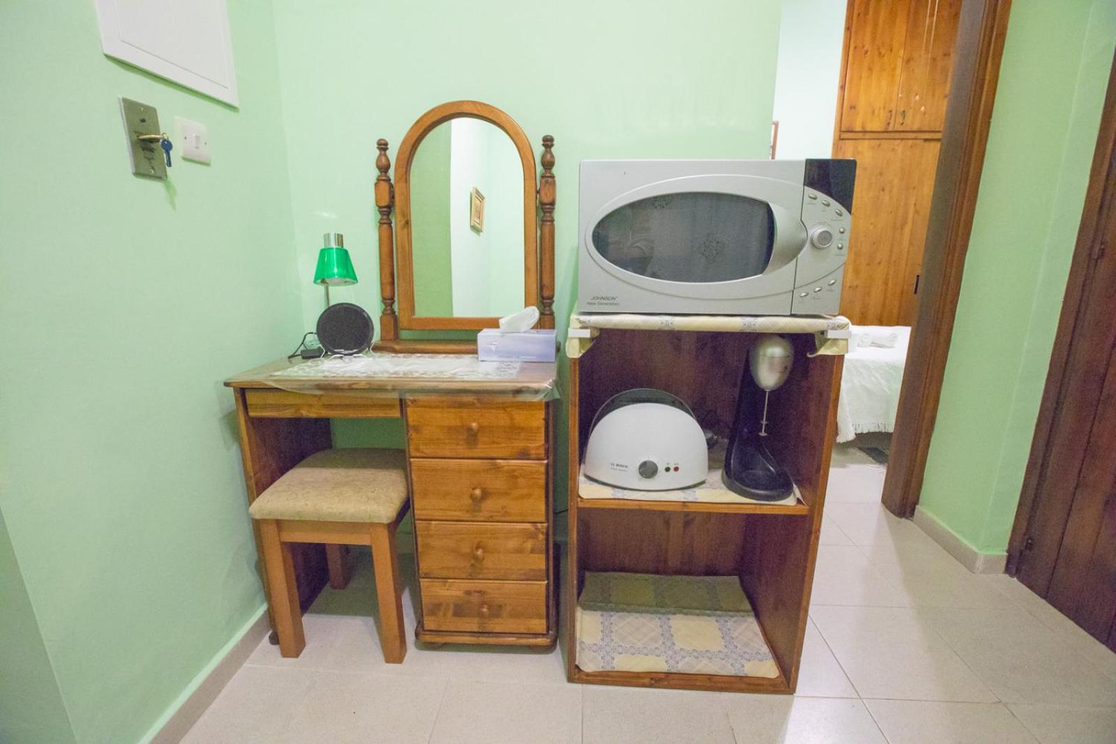 One-Bedroom Apartment - Ground Floor photo 1