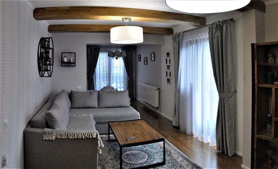 Three-Bedroom Villa photo 1