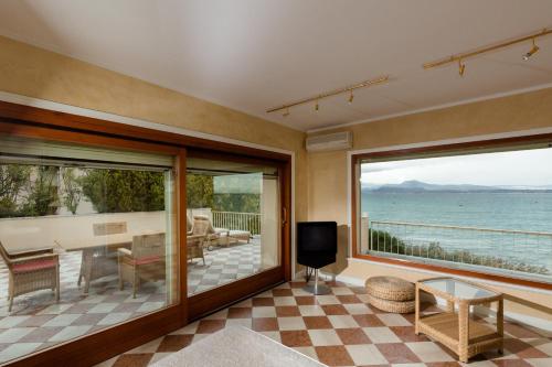 Suite with Spa Bath photo 1