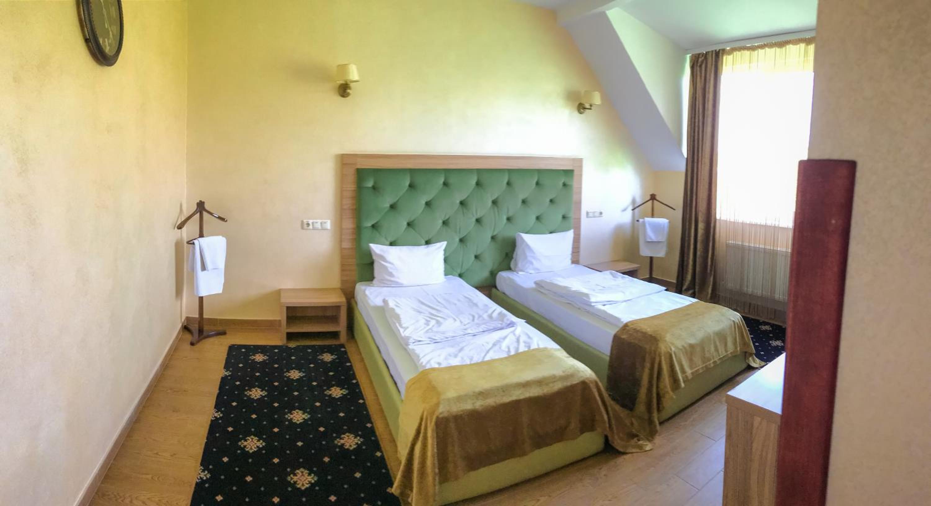 Superior Twin Room photo 3