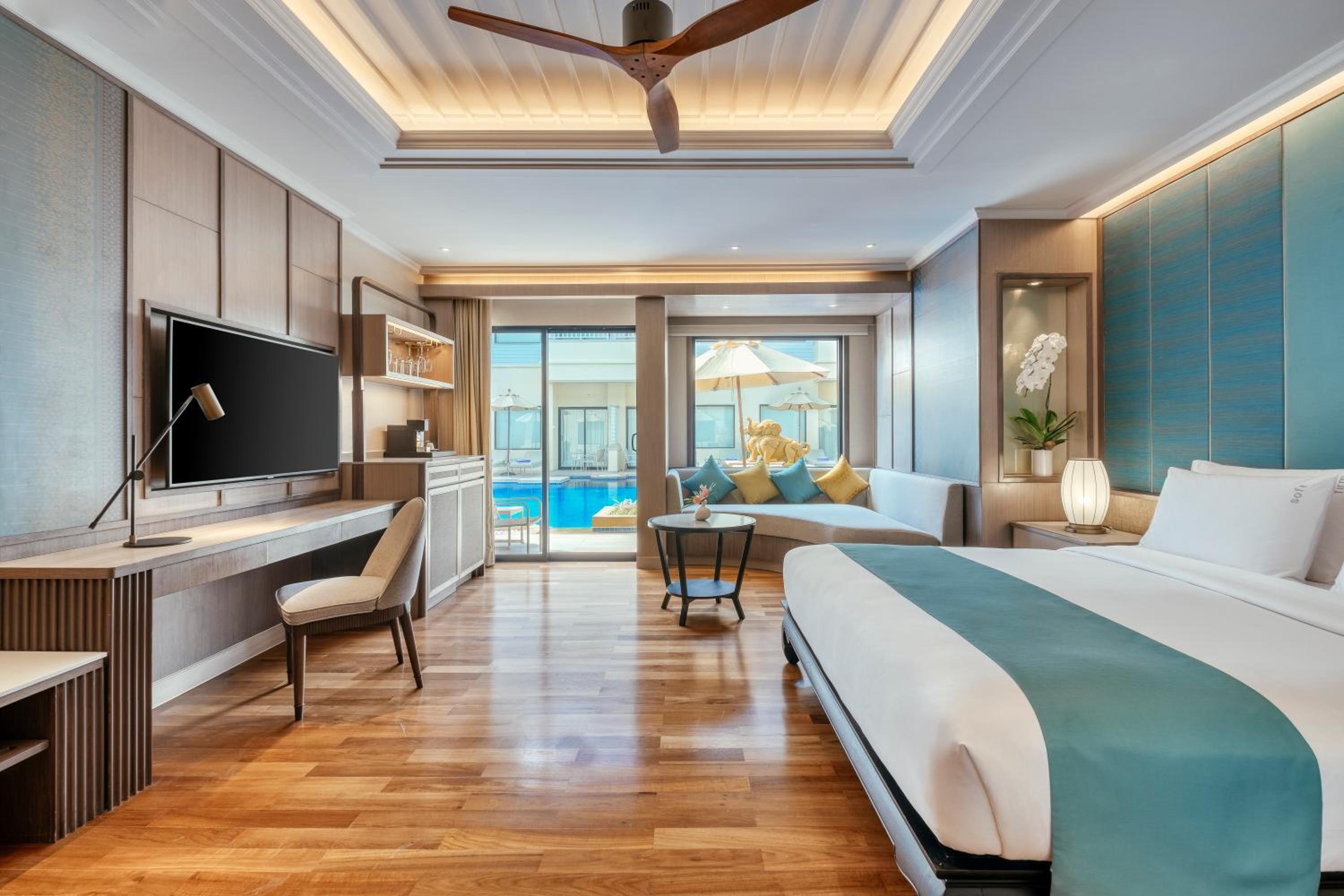 Premium King Villa with Pool Access - Adults Only - Photo 4