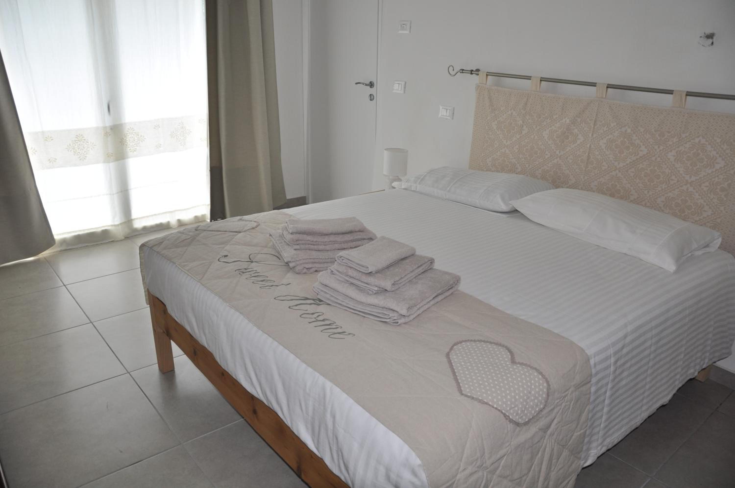 Double Room with Private Bathroom photo 1