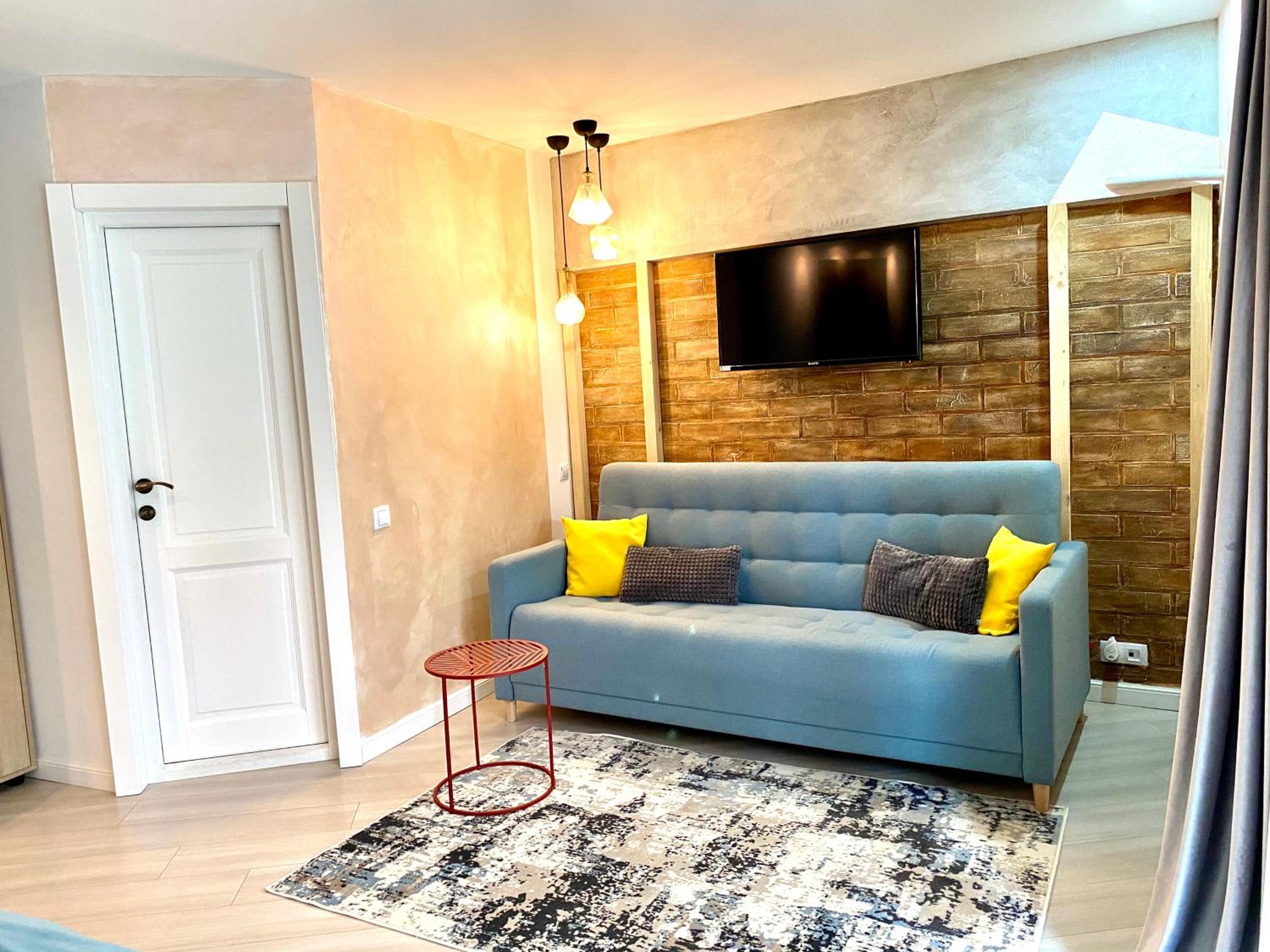 Family Studio - Photo 16