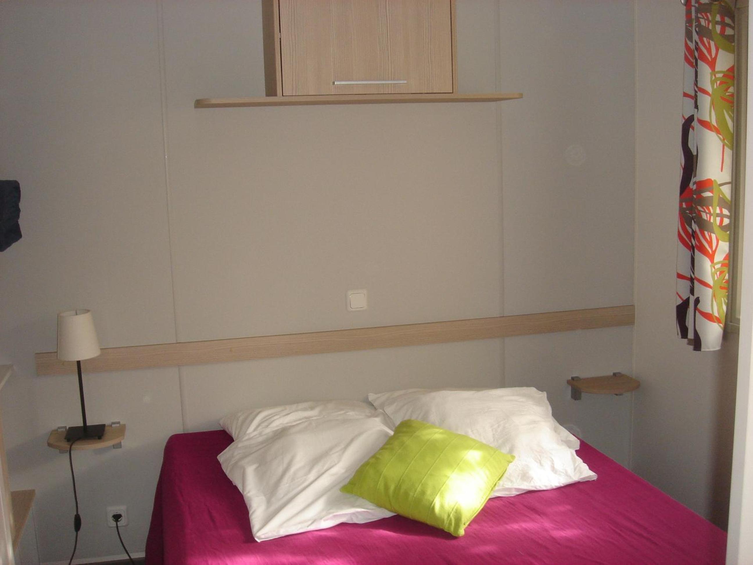 One-Bedroom Mobile Home (2 Adults) photo 1