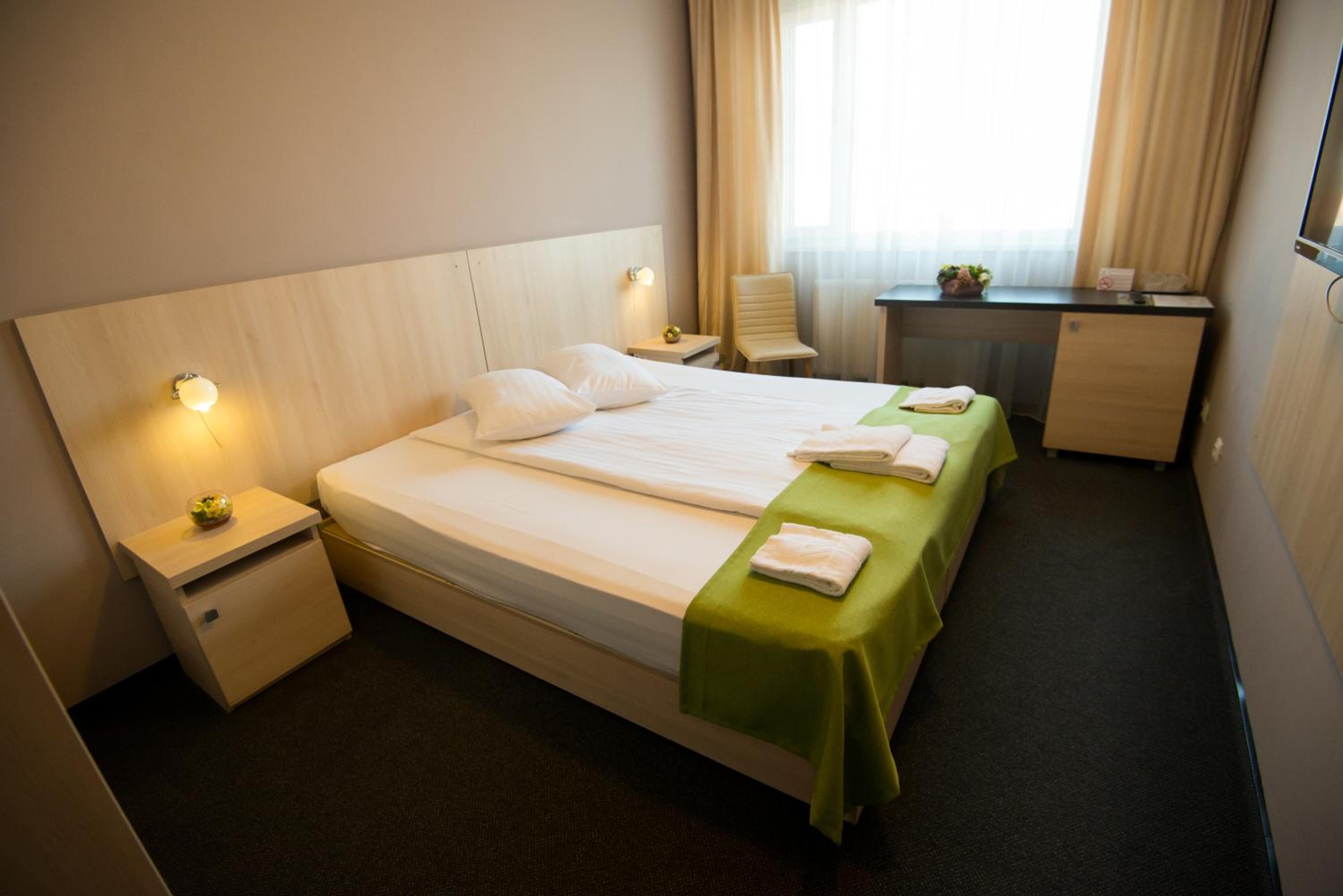 Double Room - Photo 3