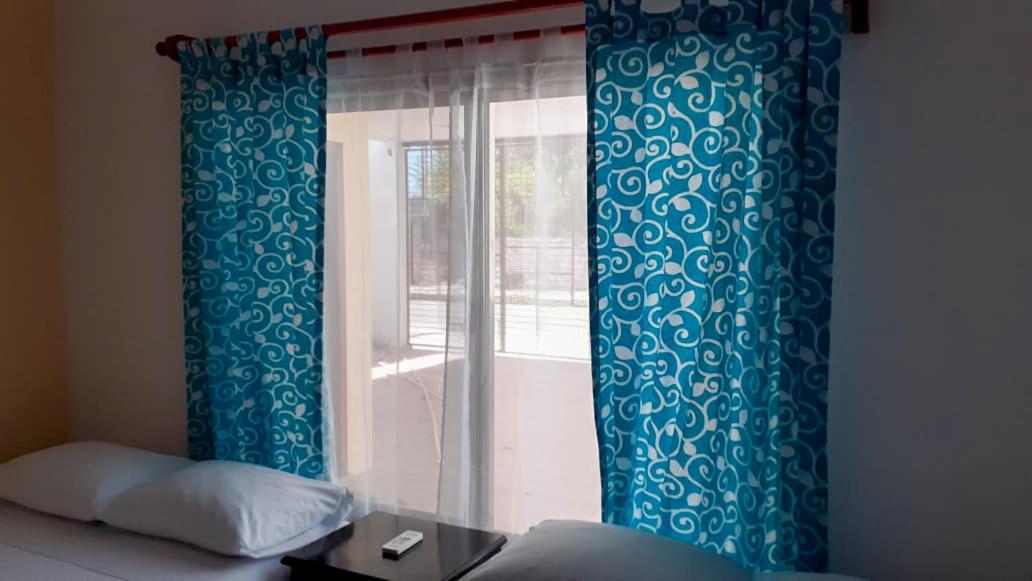 Twin Room with Private Bathroom - Photo 1