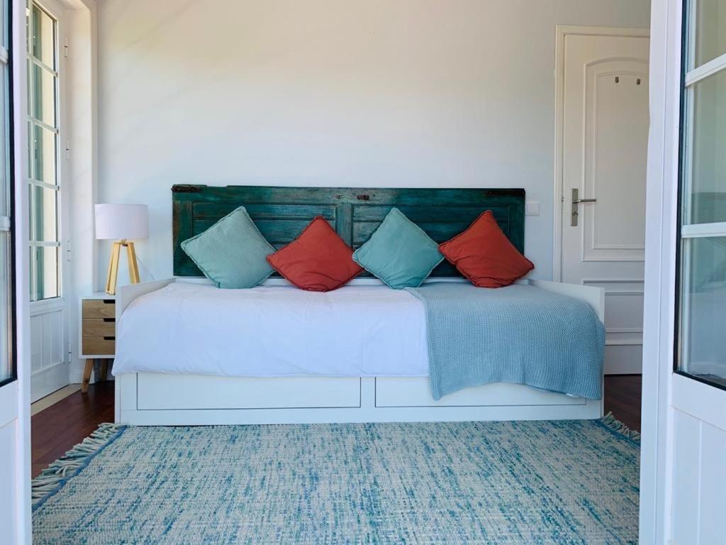 Three-Bedroom House - Photo 35