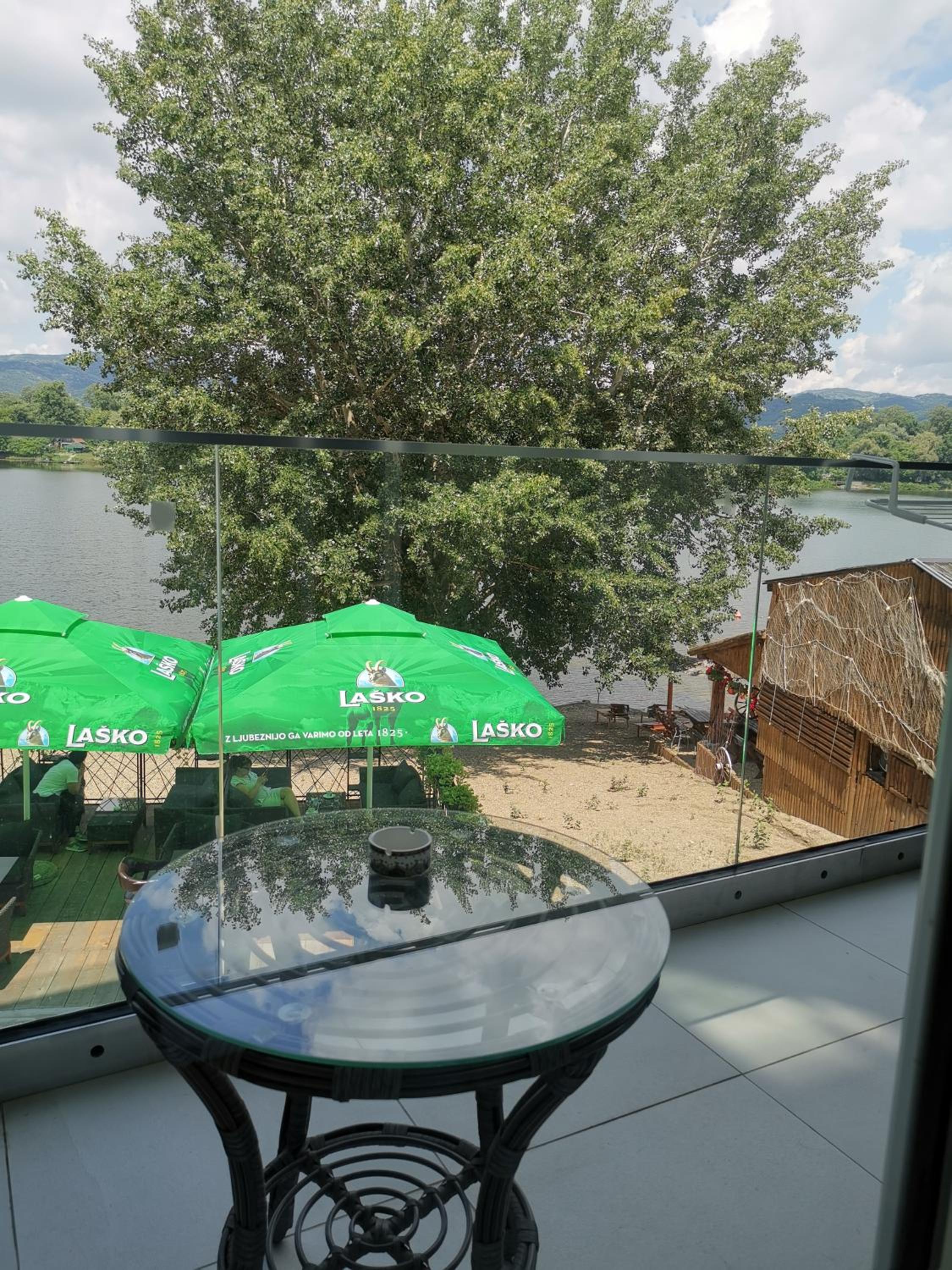 Double Room with Lake View photo 2
