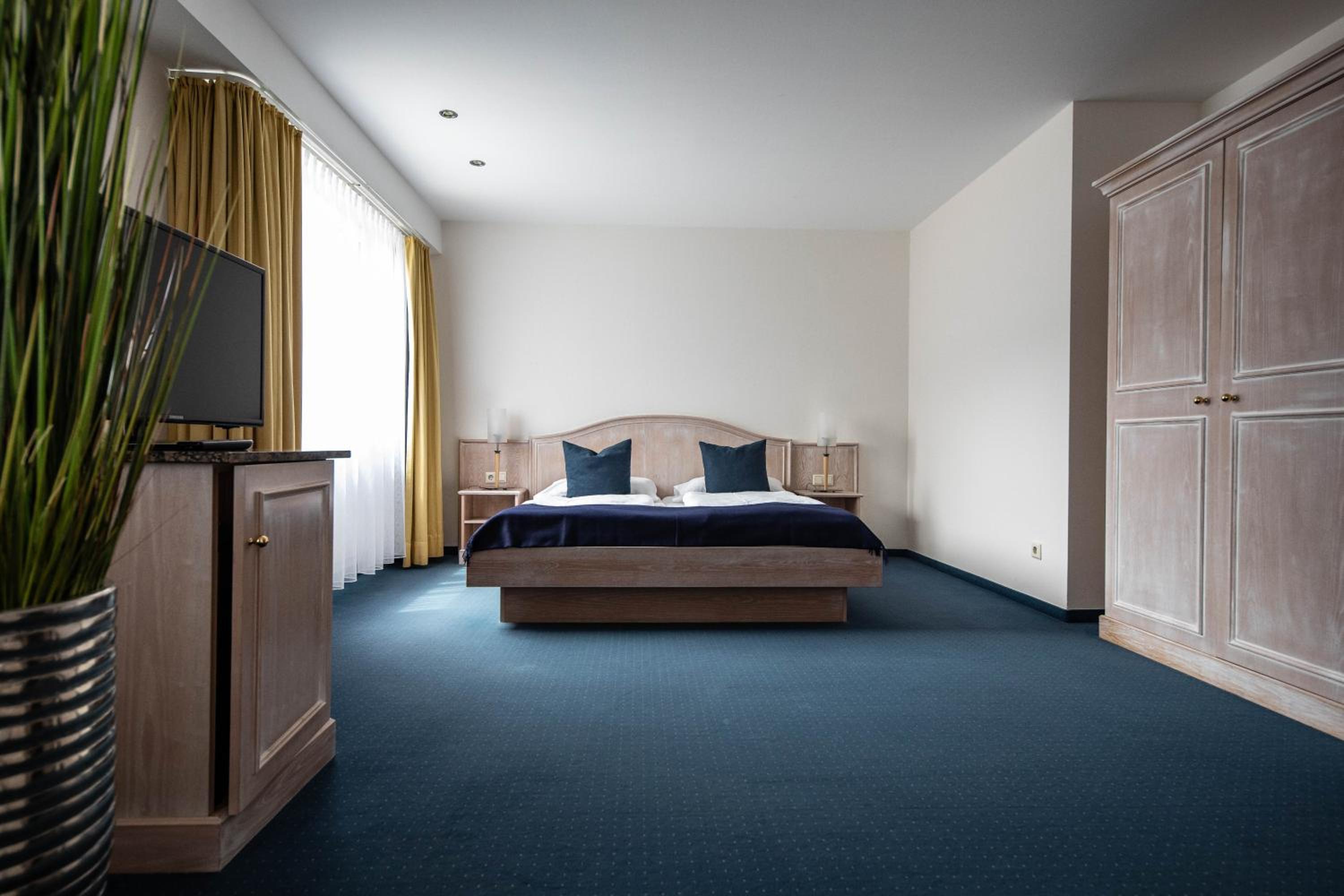 Standard Double Room - Photo 1