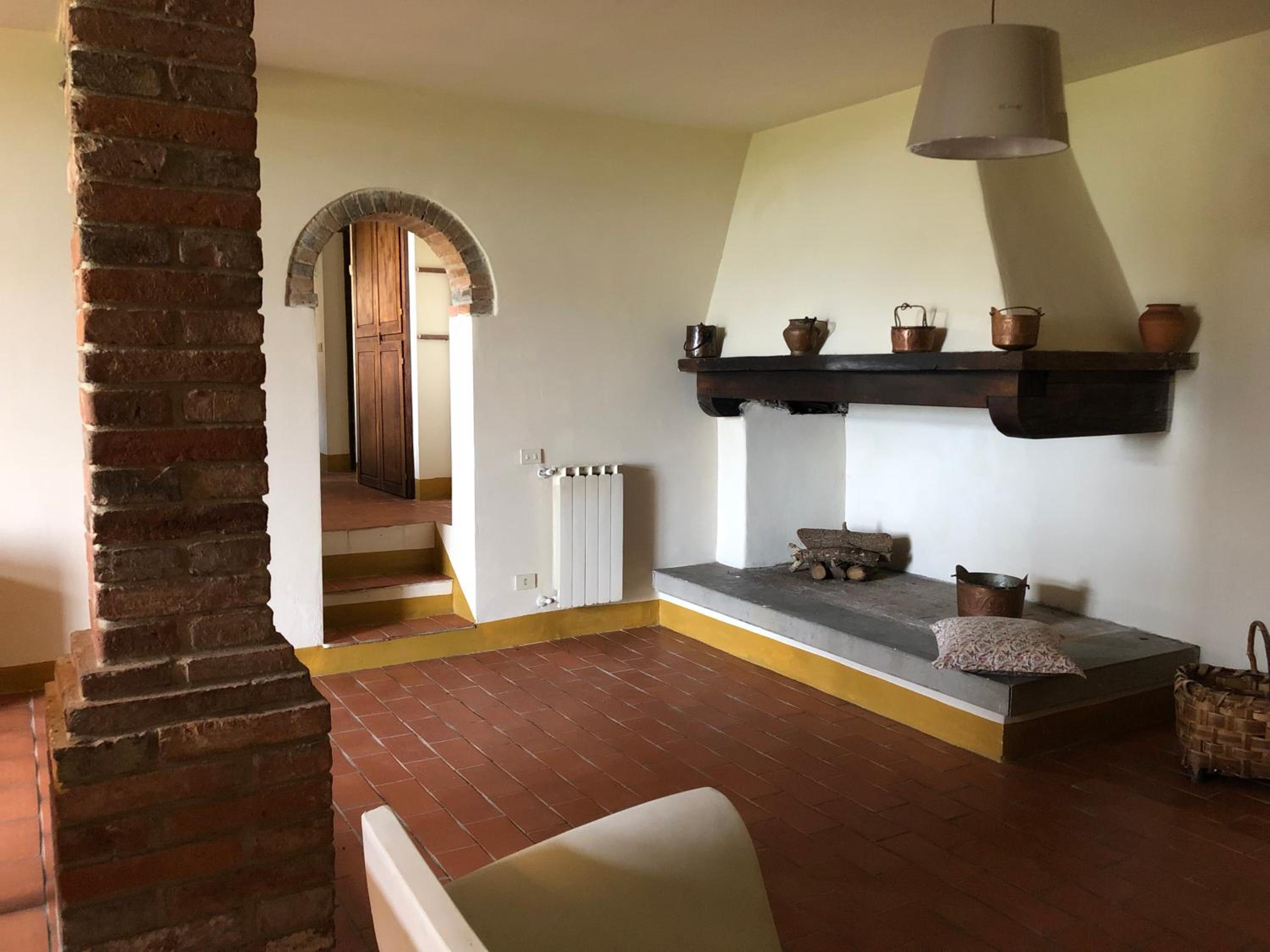 Two-Bedroom Apartment - Photo 17