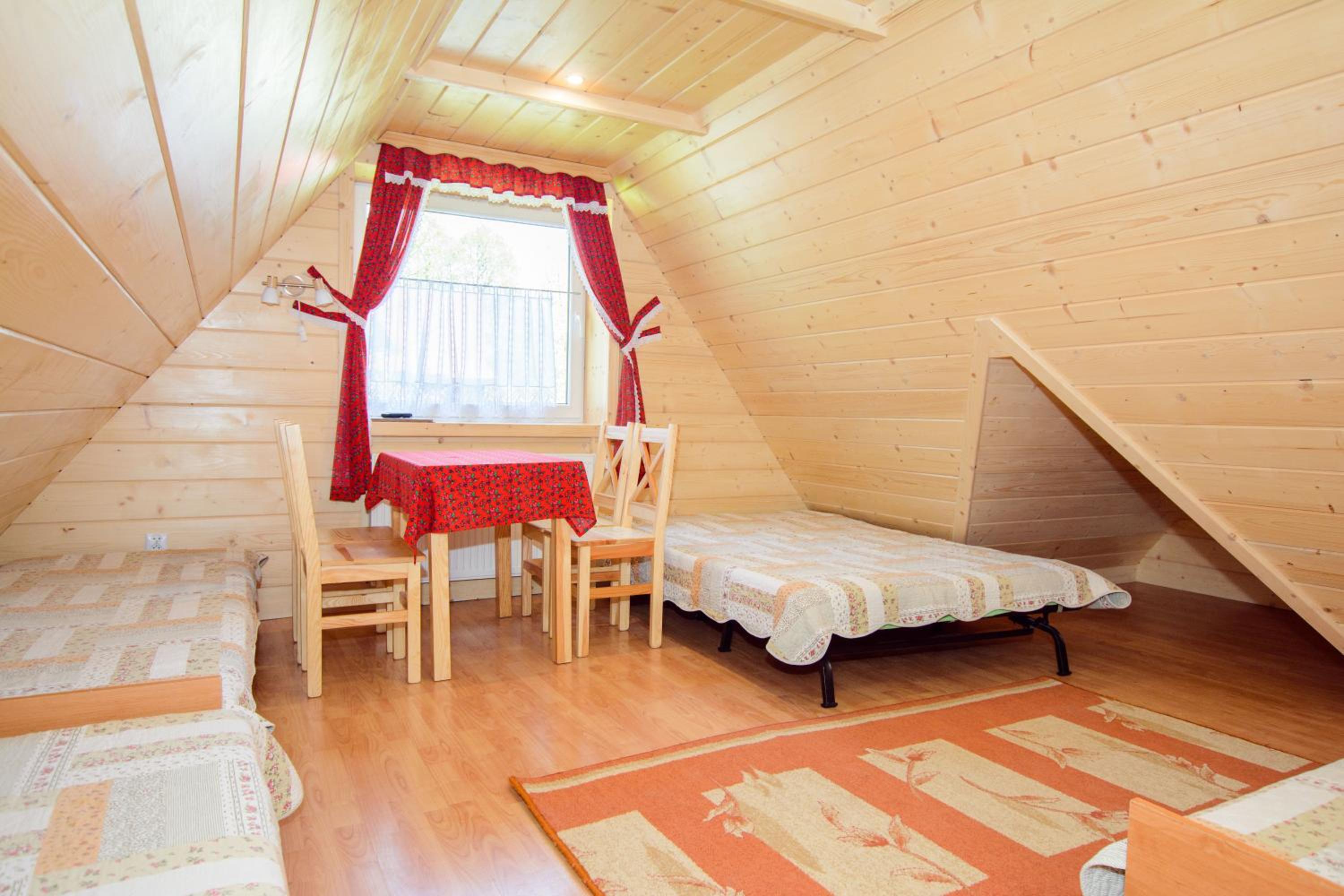 Quadruple Room with Private Bathroom