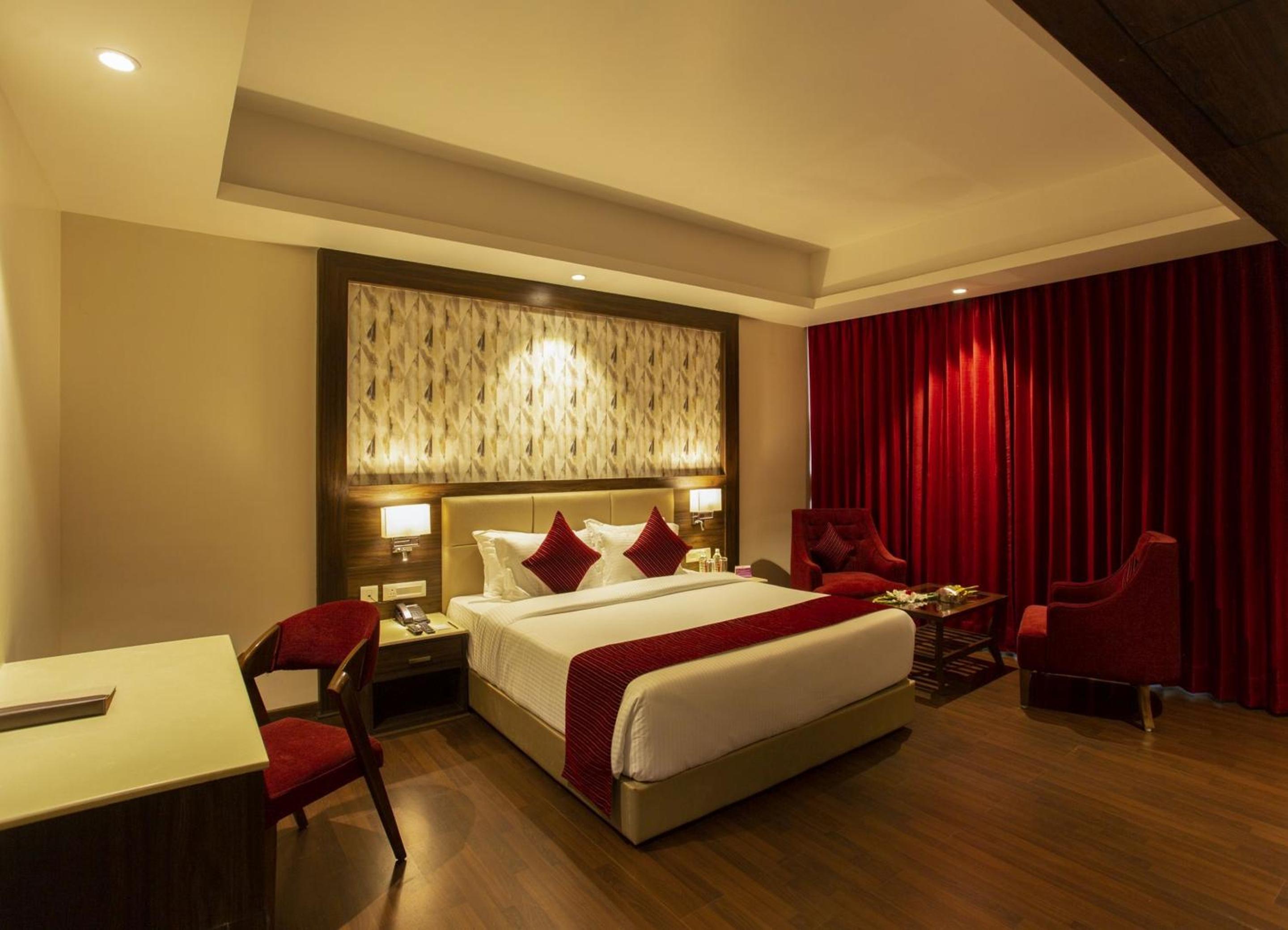 Executive Double or Twin Room - Photo 19