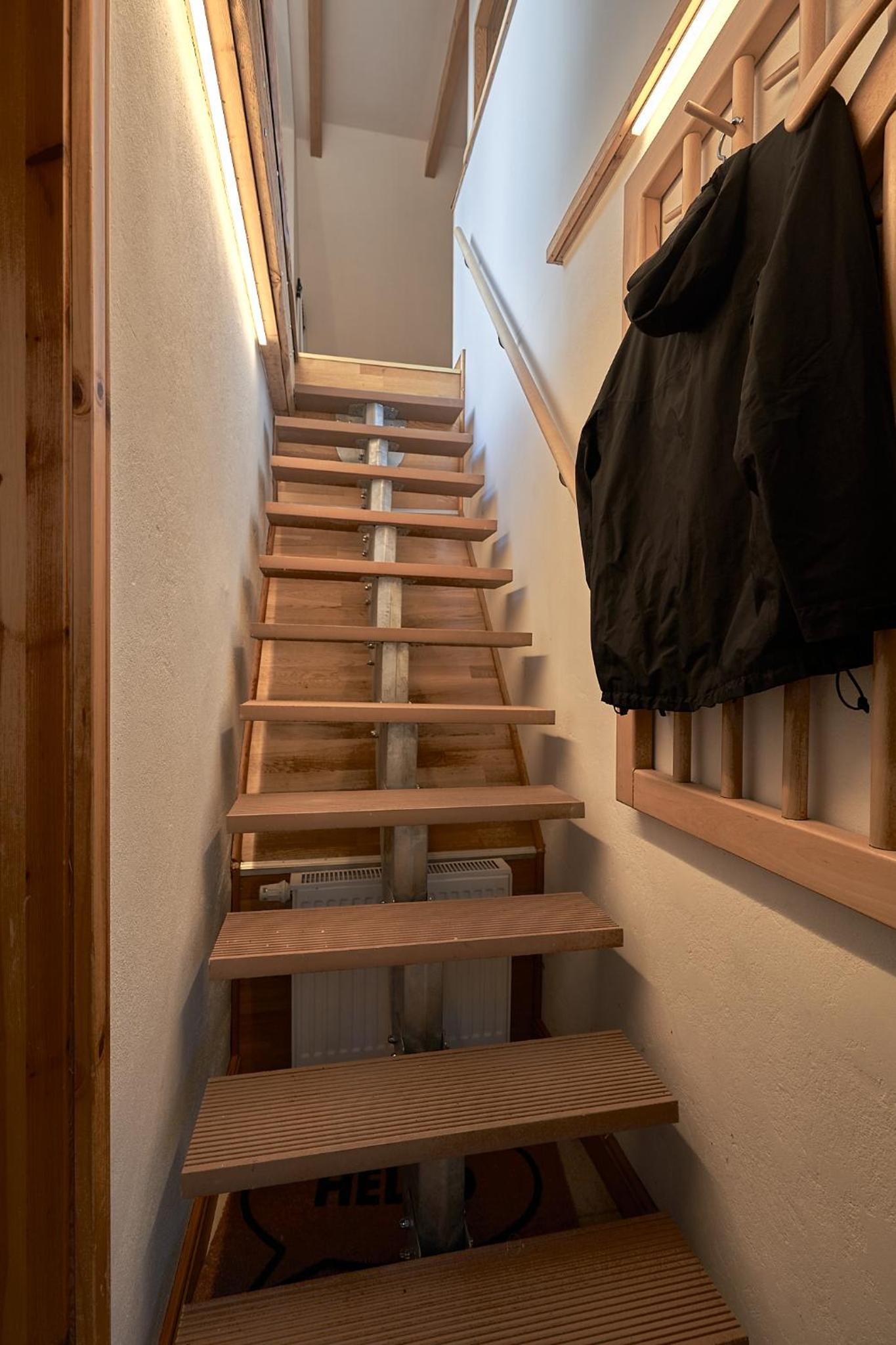 Studio - Split Level photo 3