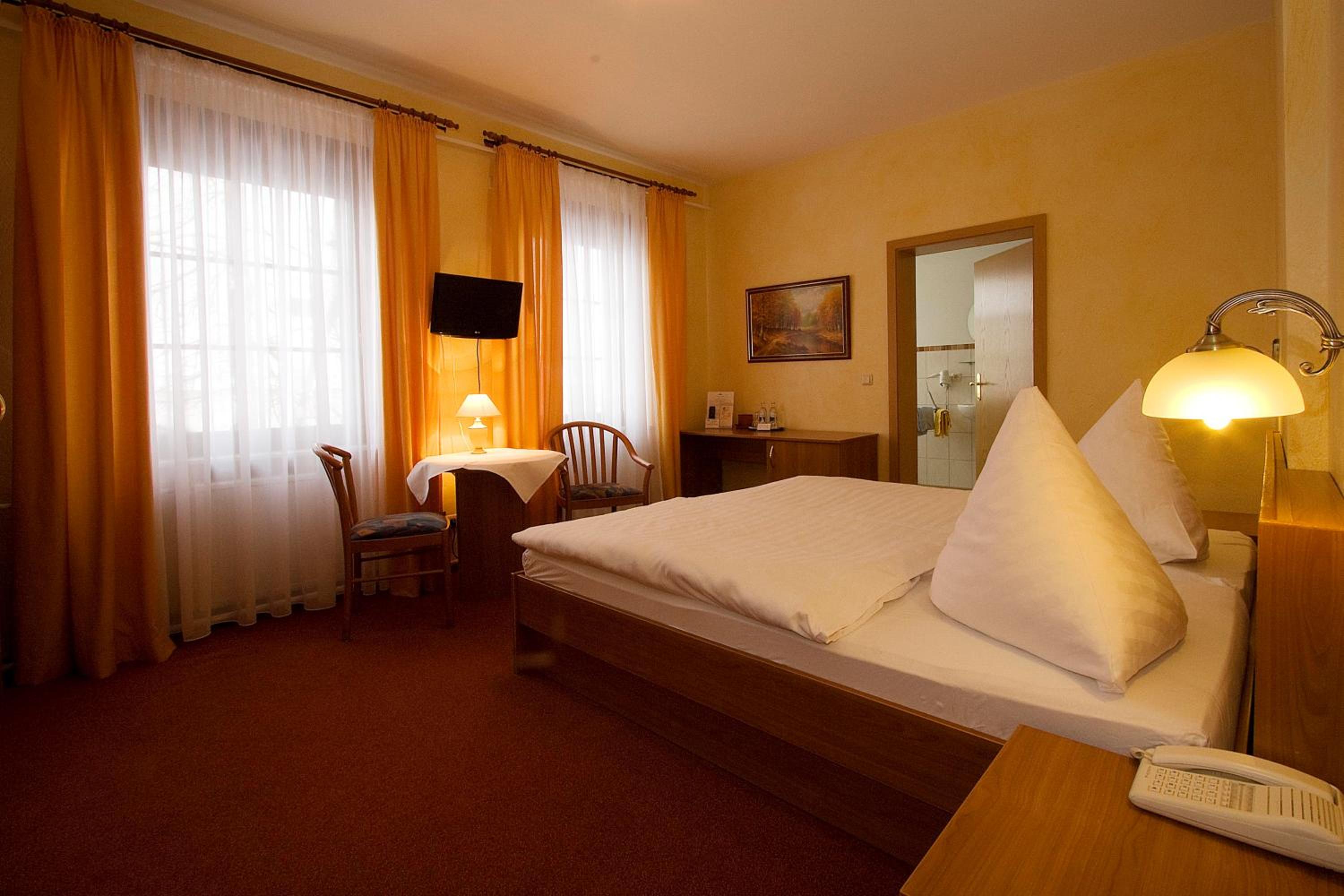 Double Room - Photo 1