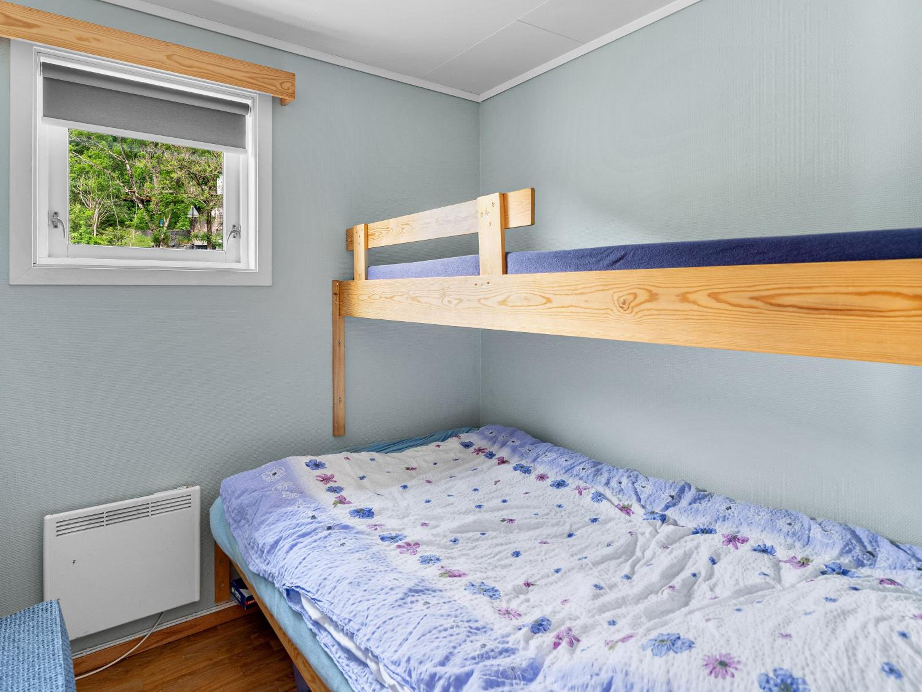 One-Bedroom House - Photo 3