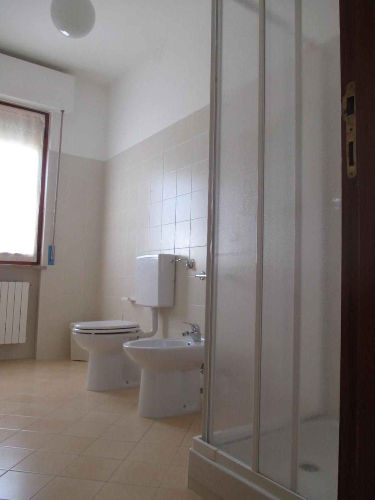 Double Or Twin Room With Private Bathroom photo 3