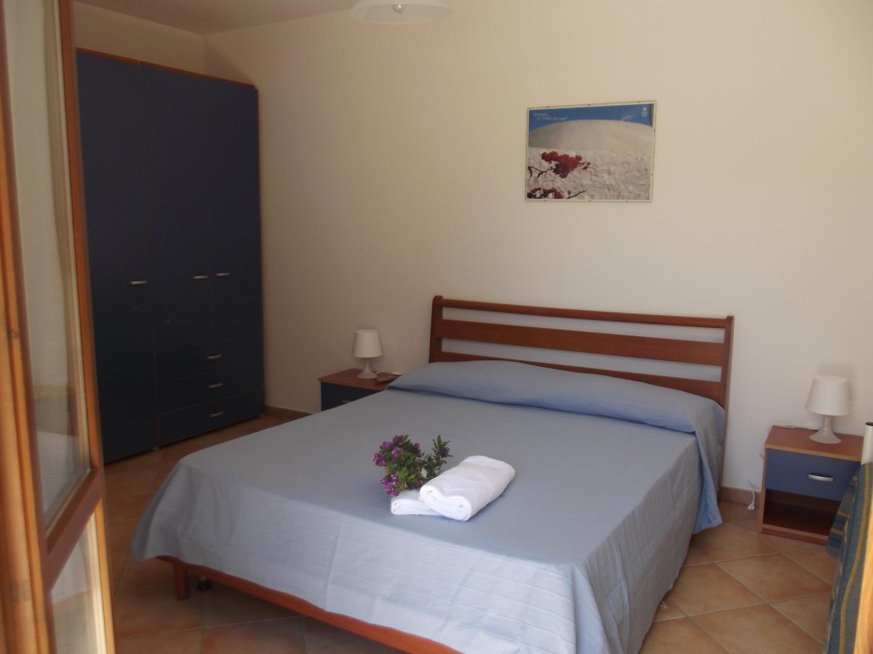 One-Bedroom Apartment (2 Adults) - Annex