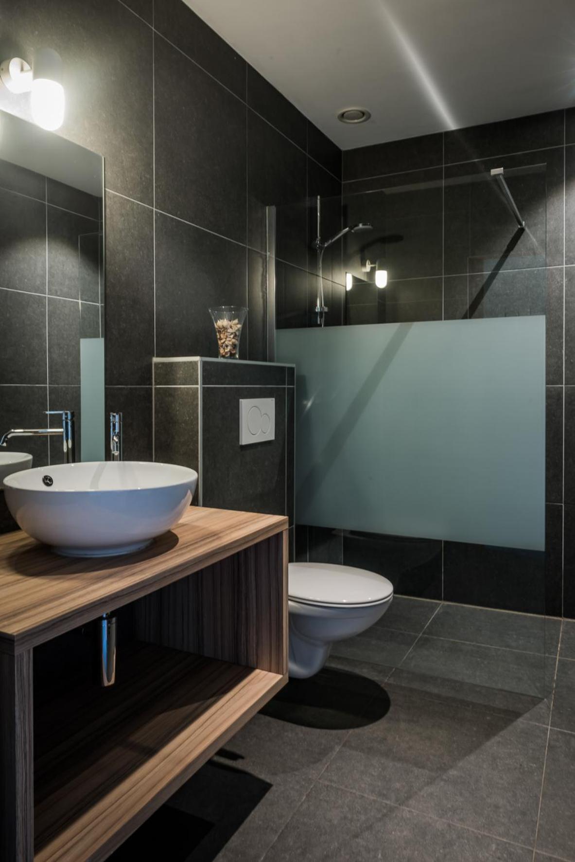 Twin Room with Bathroom photo 2