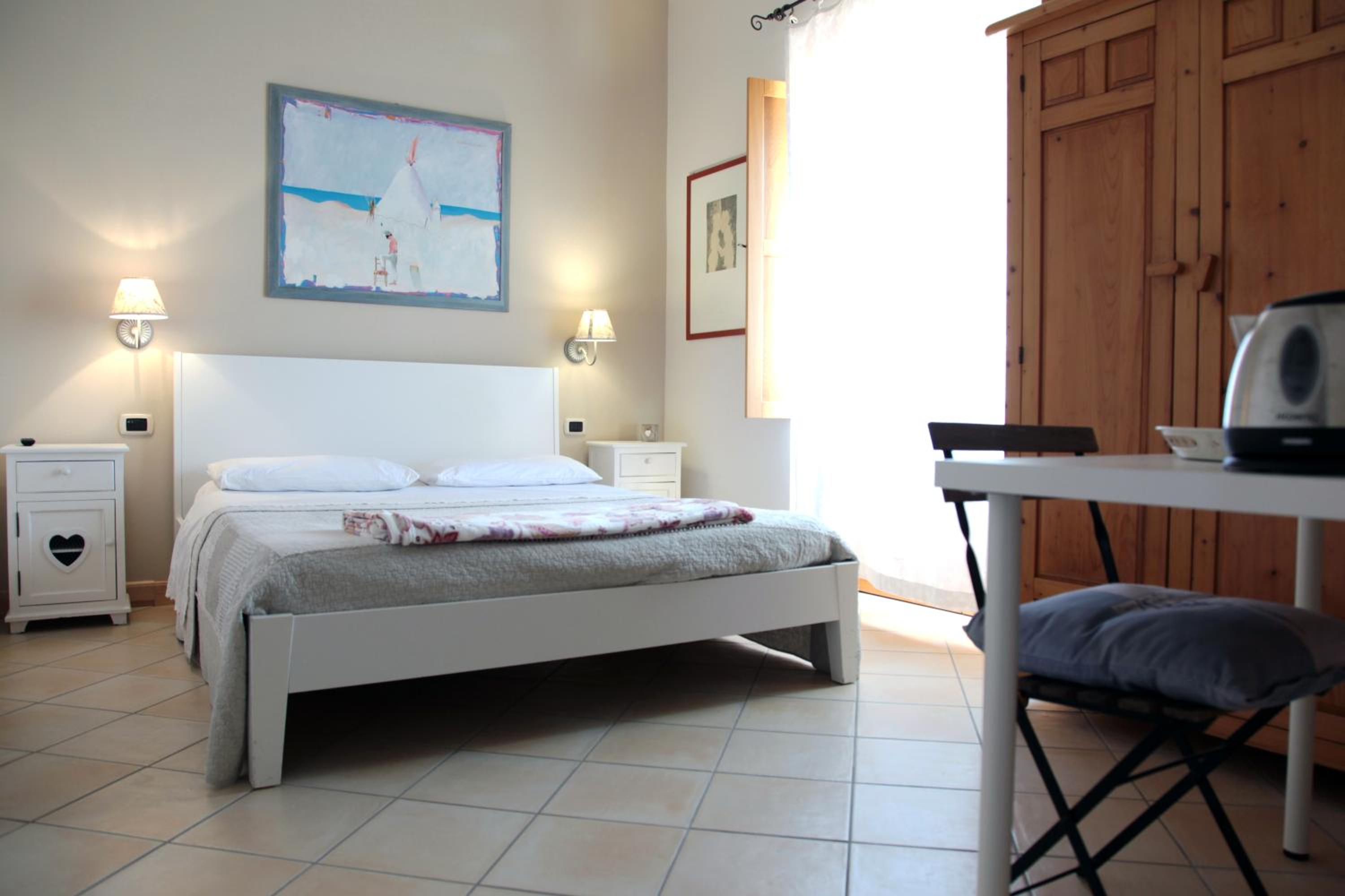 Double Room with Balcony - Photo 1