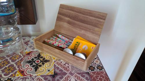 Deluxe Double Room with Sea View - Photo 9