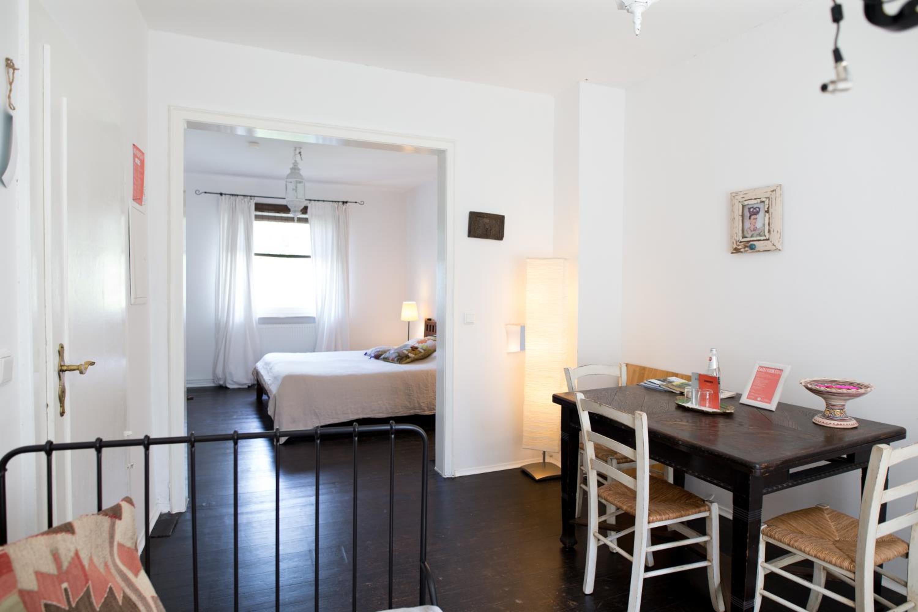Apartment photo 1