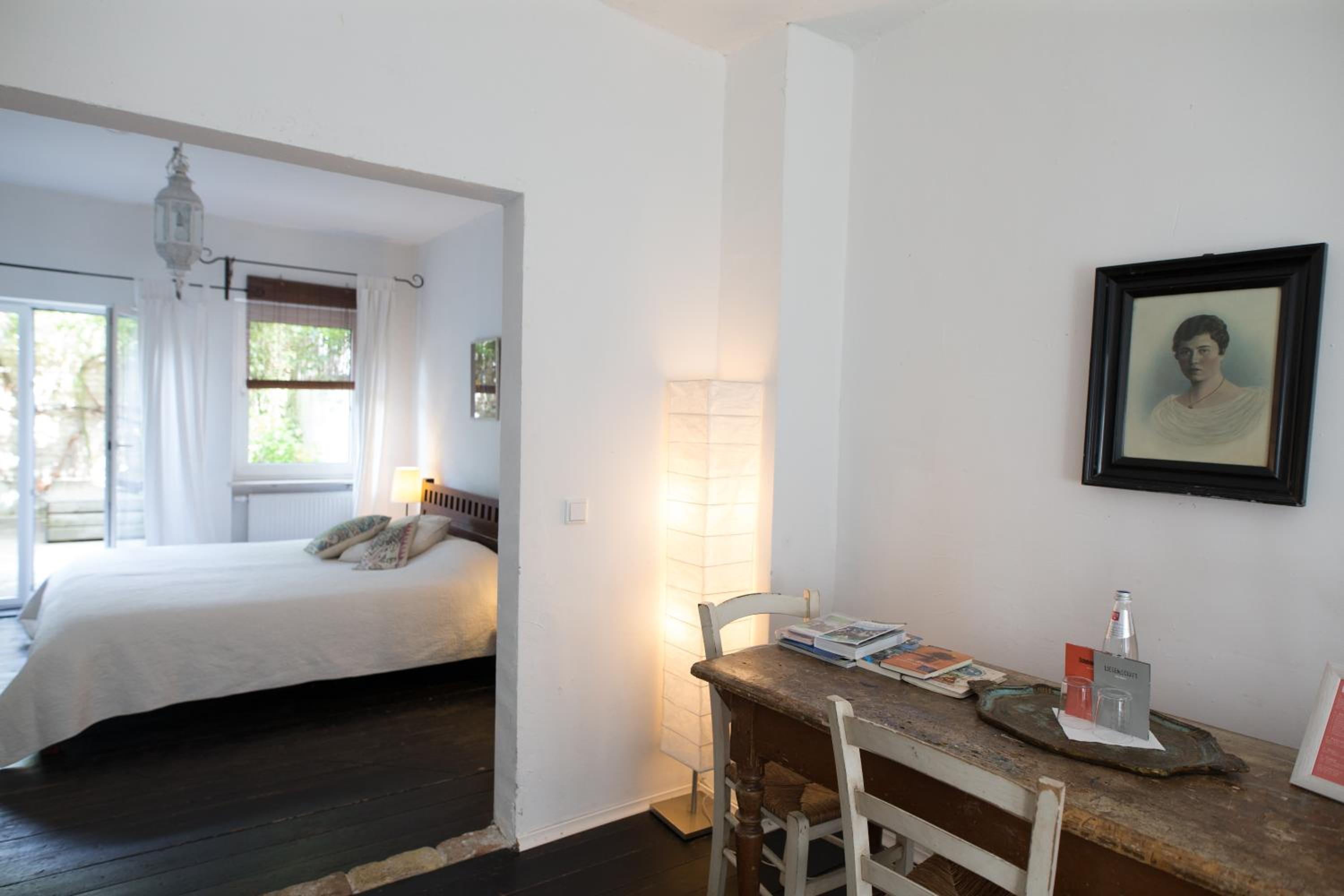 Apartment - Ground Floor photo 2