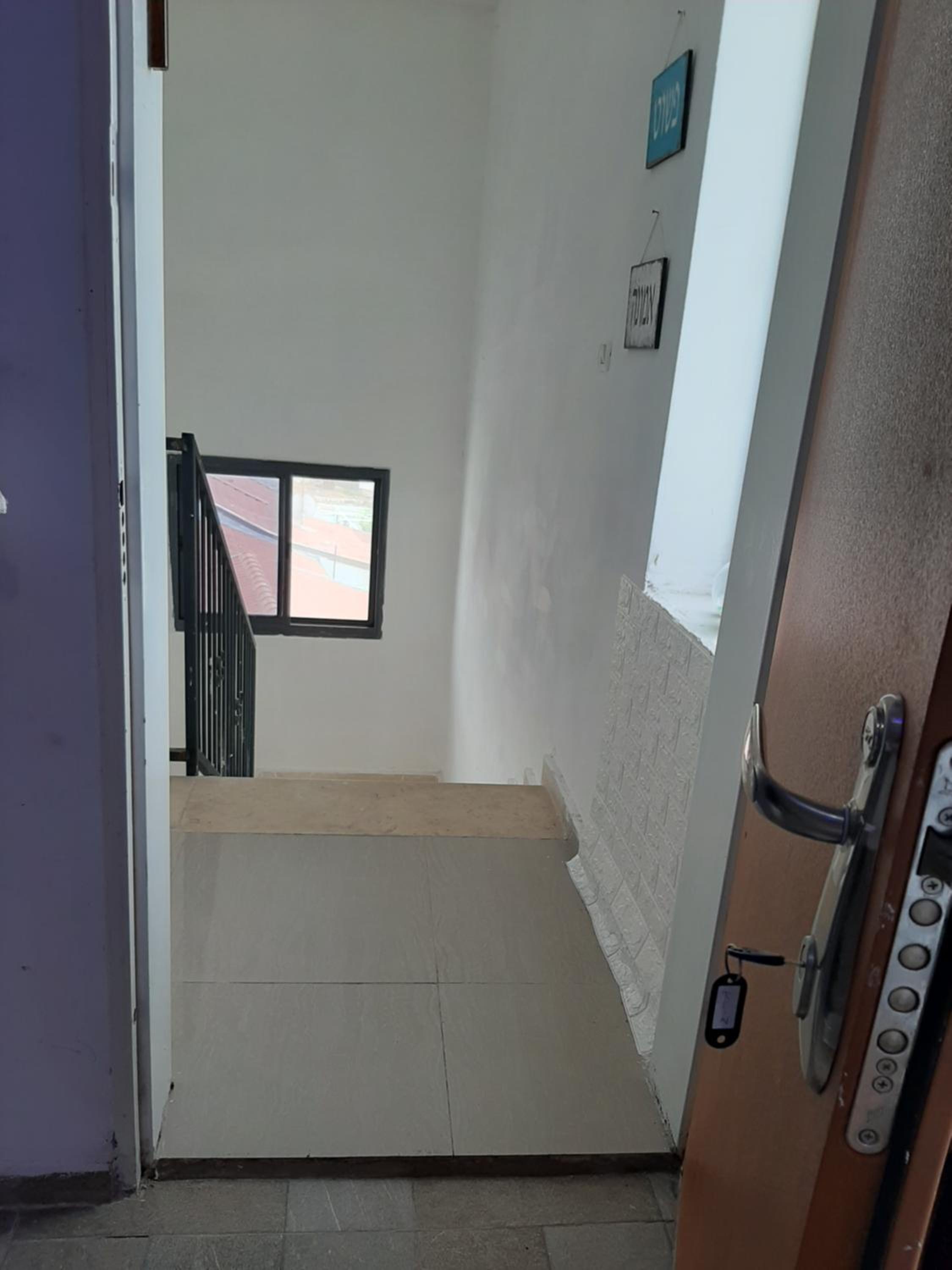 One-Bedroom Apartment - Photo 16