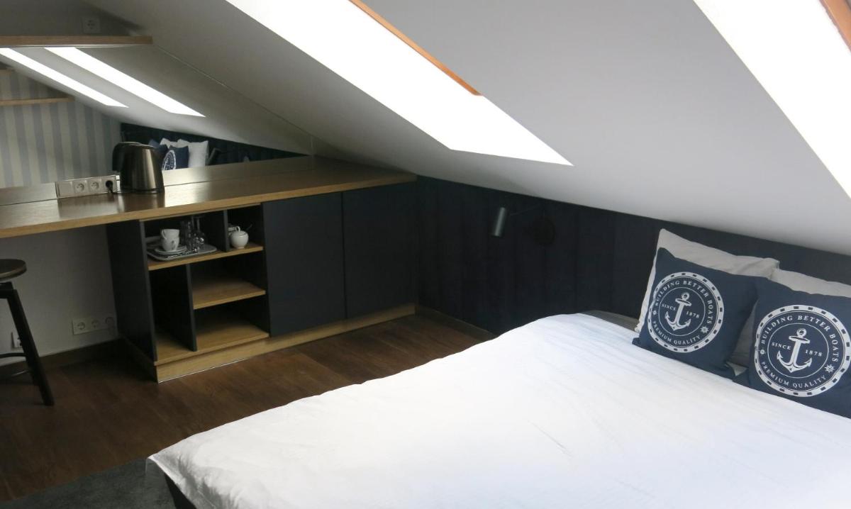 Standard Double Room photo 3