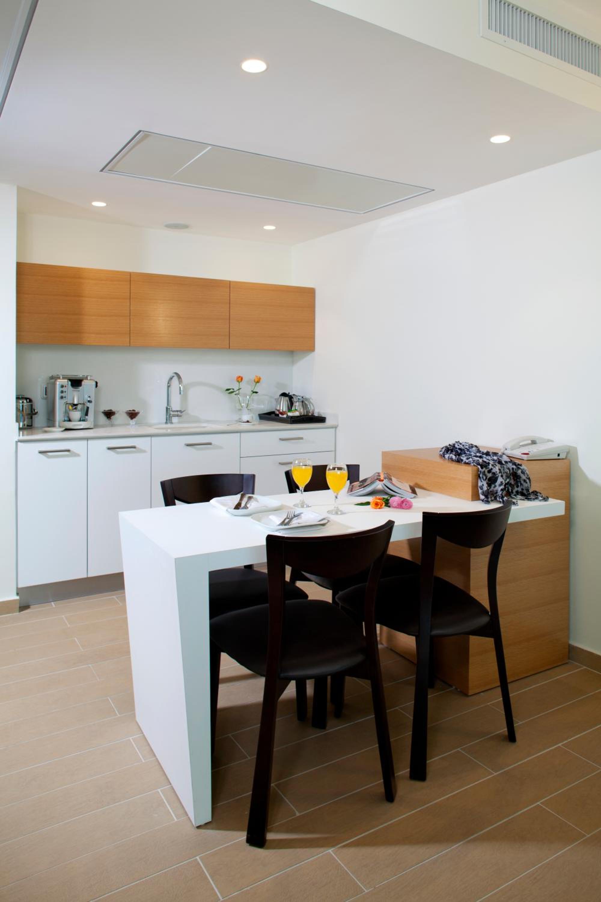 Executive Suite with Sea View - Photo 6