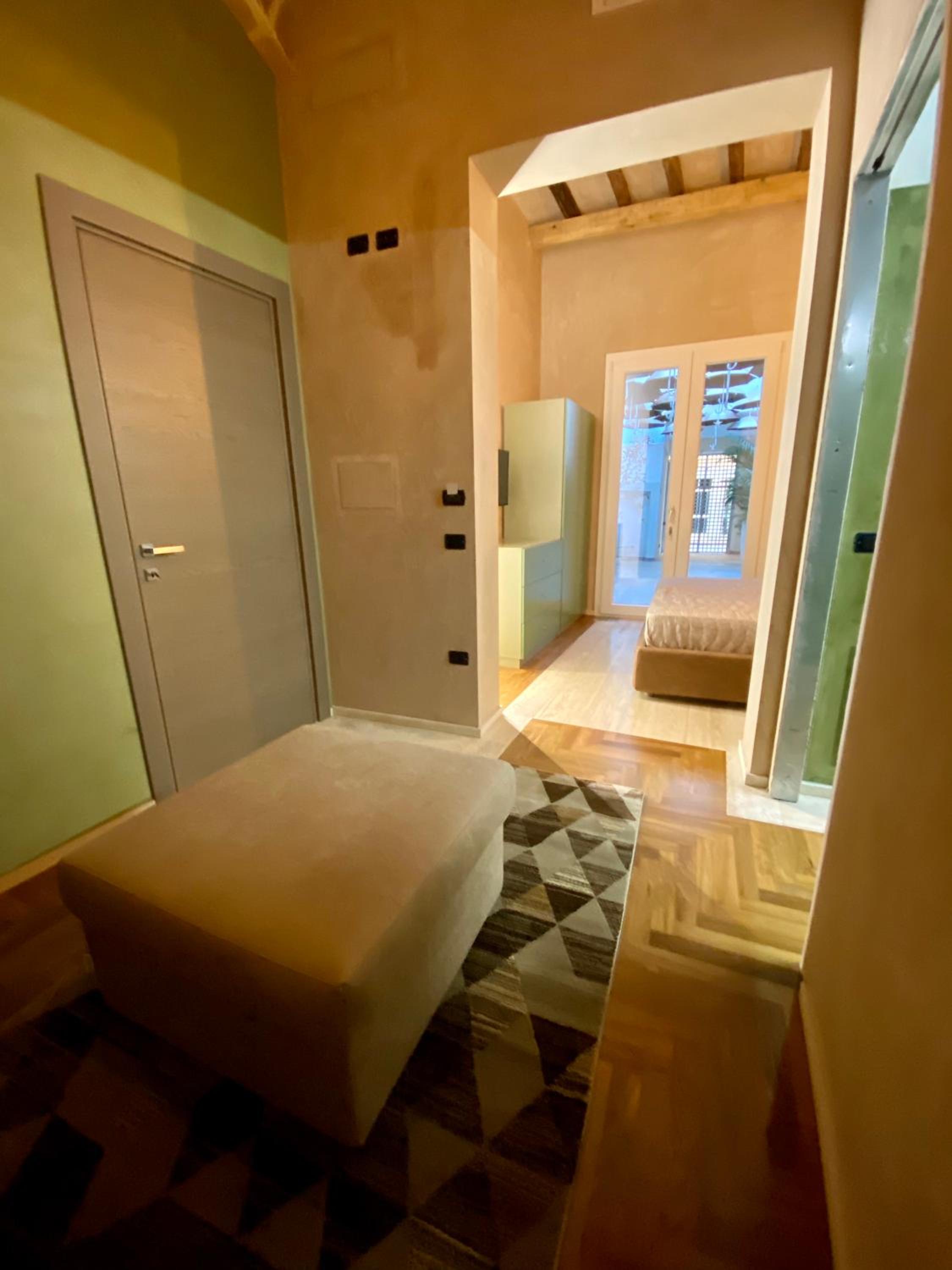 Junior Suite with Terrace - Photo 10