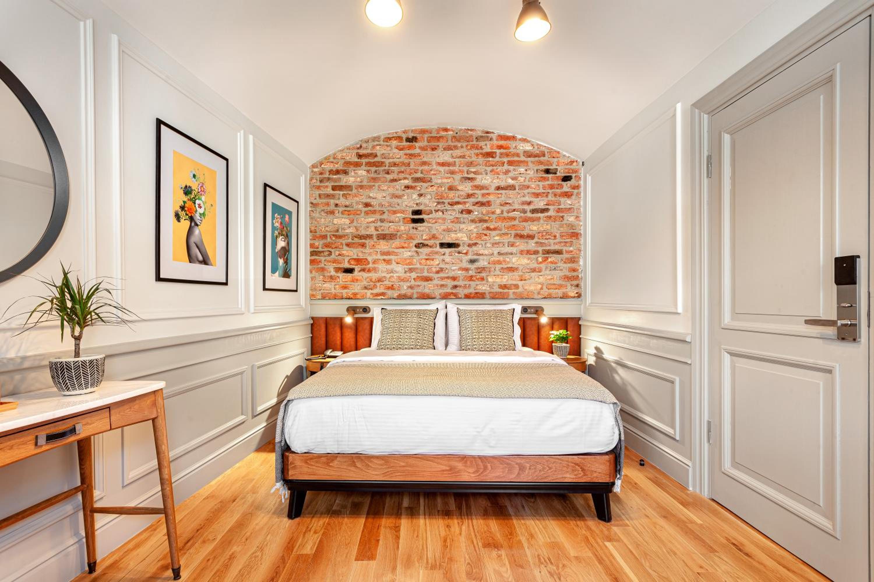 Two-Bedroom Suite photo 2