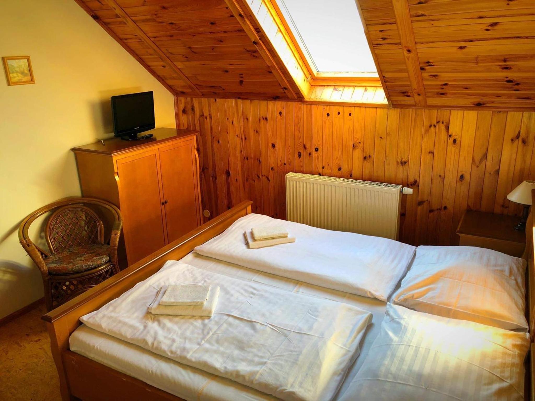 Triple Room with Bathroom - Photo 5