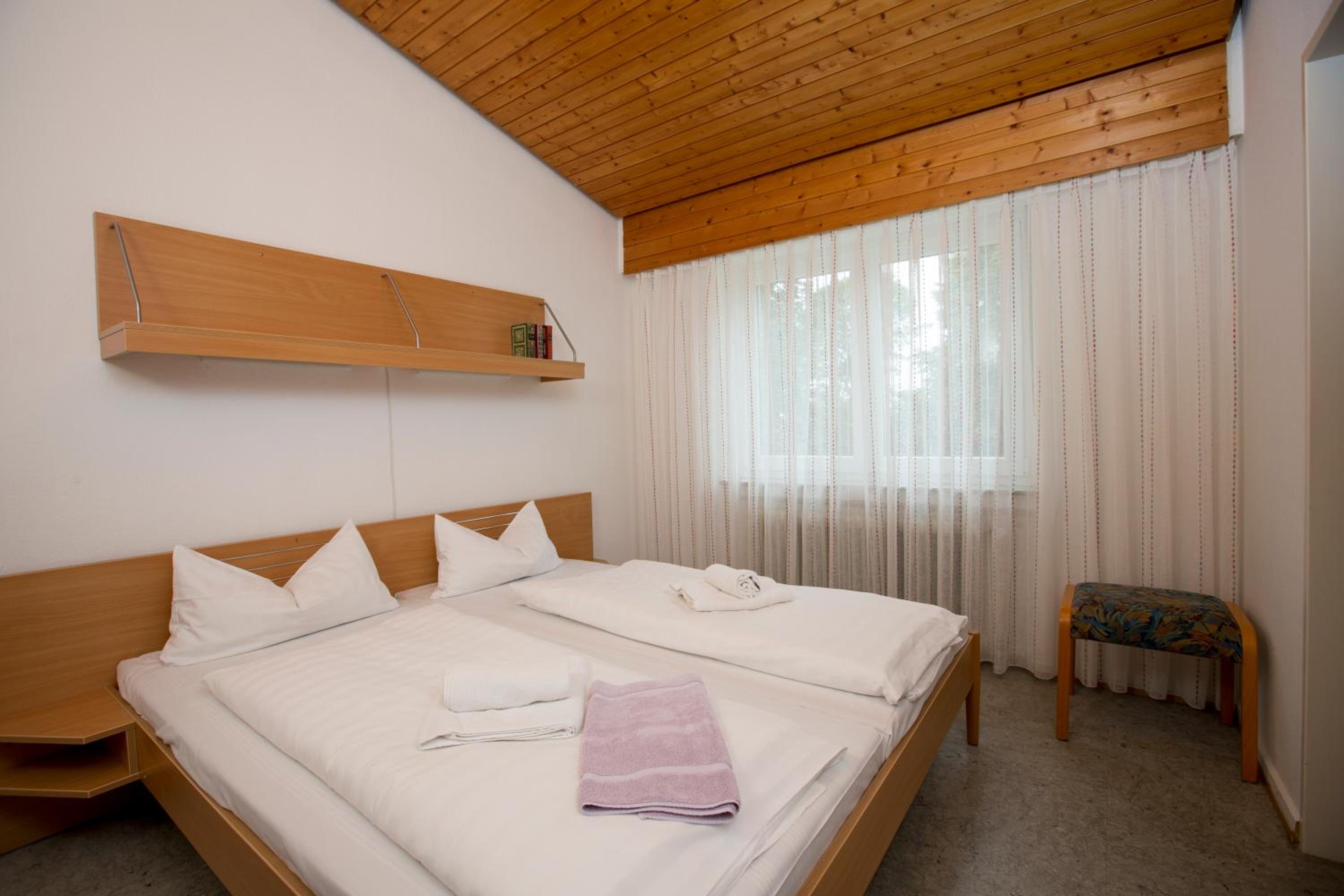Three-Bedroom House photo 2